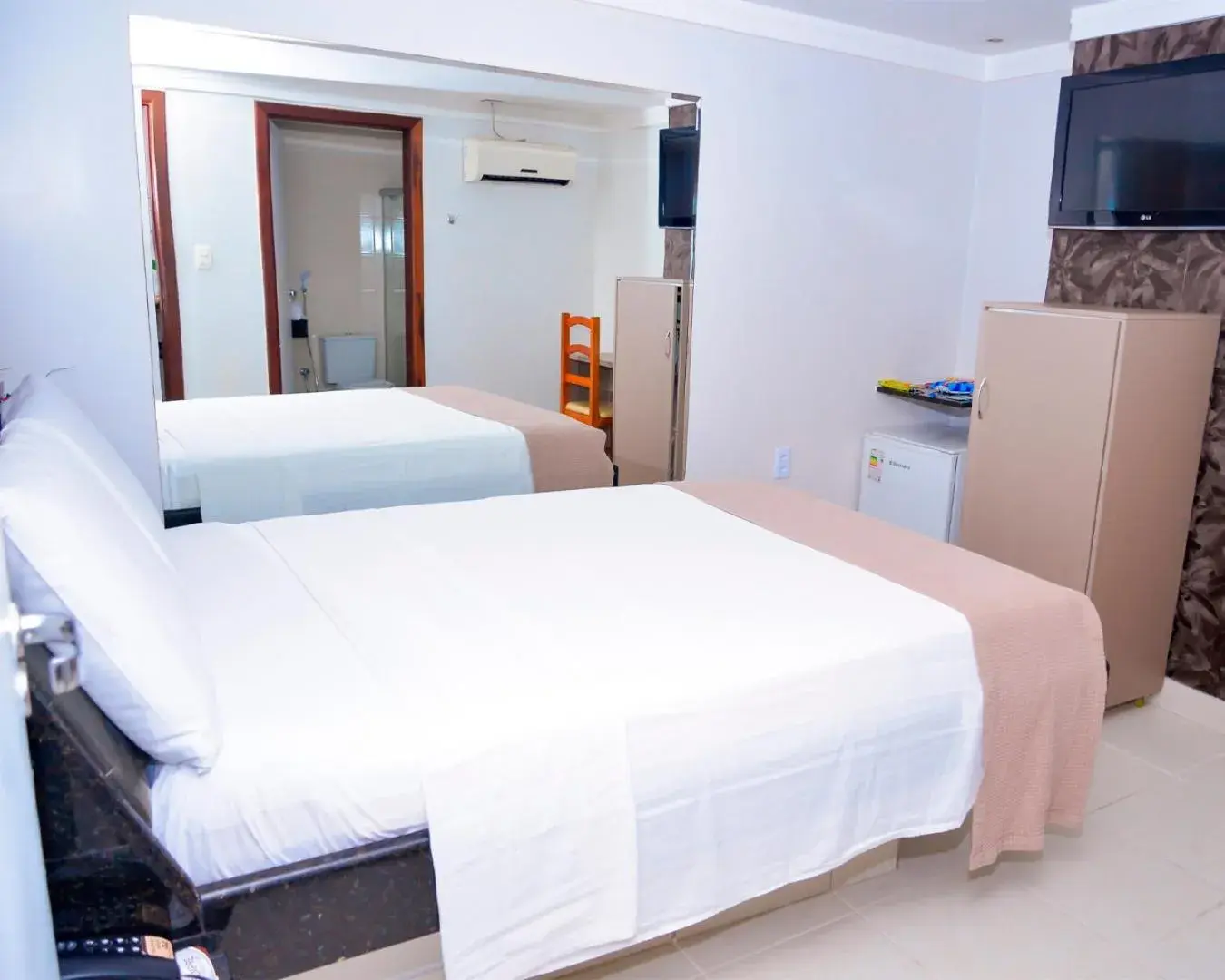 Standard Room - single occupancy in Hotel Sempre Executive Standard Room - single occupancy in Hotel Sempre Executive