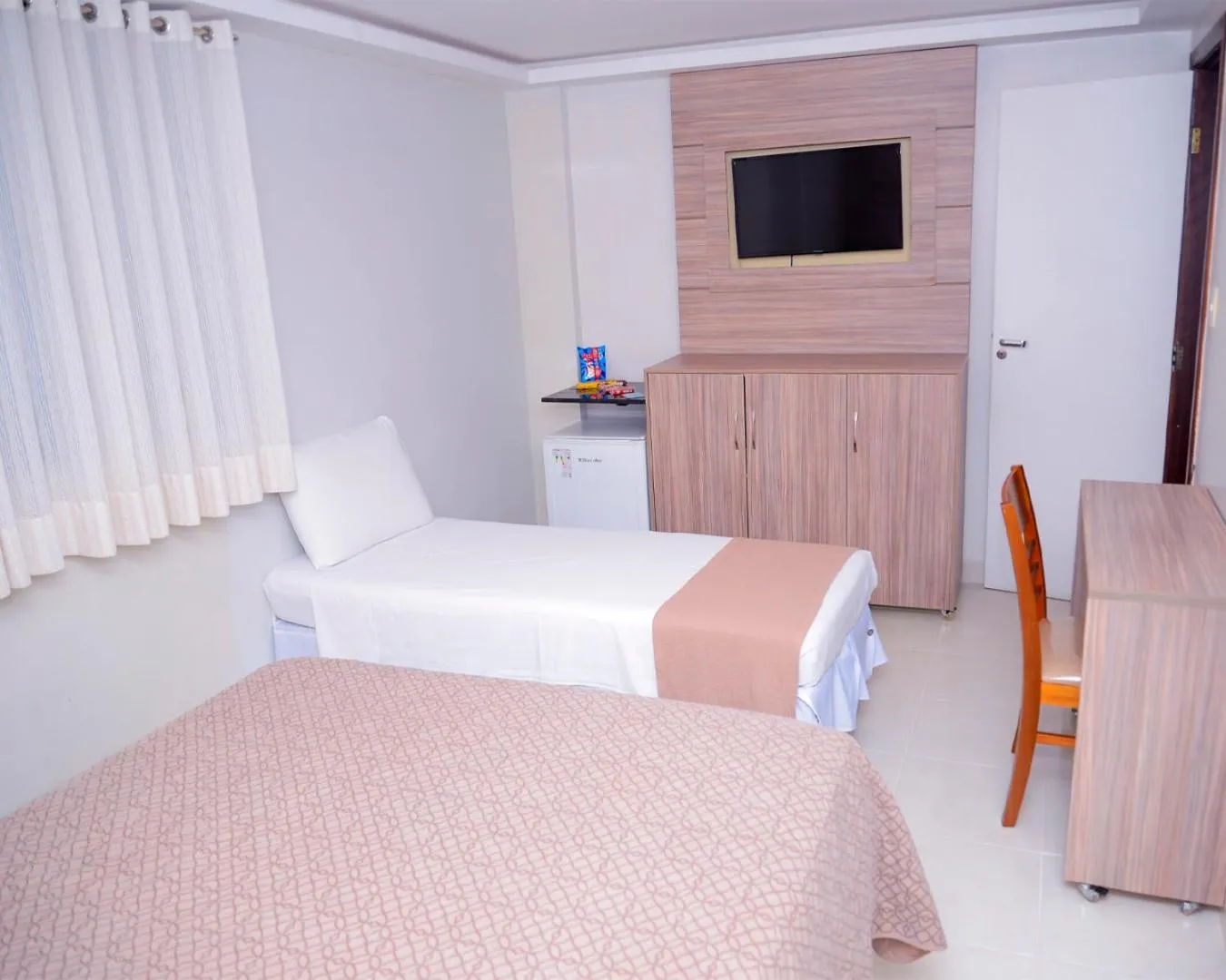 Bedroom, Bed in Hotel Sempre Executive