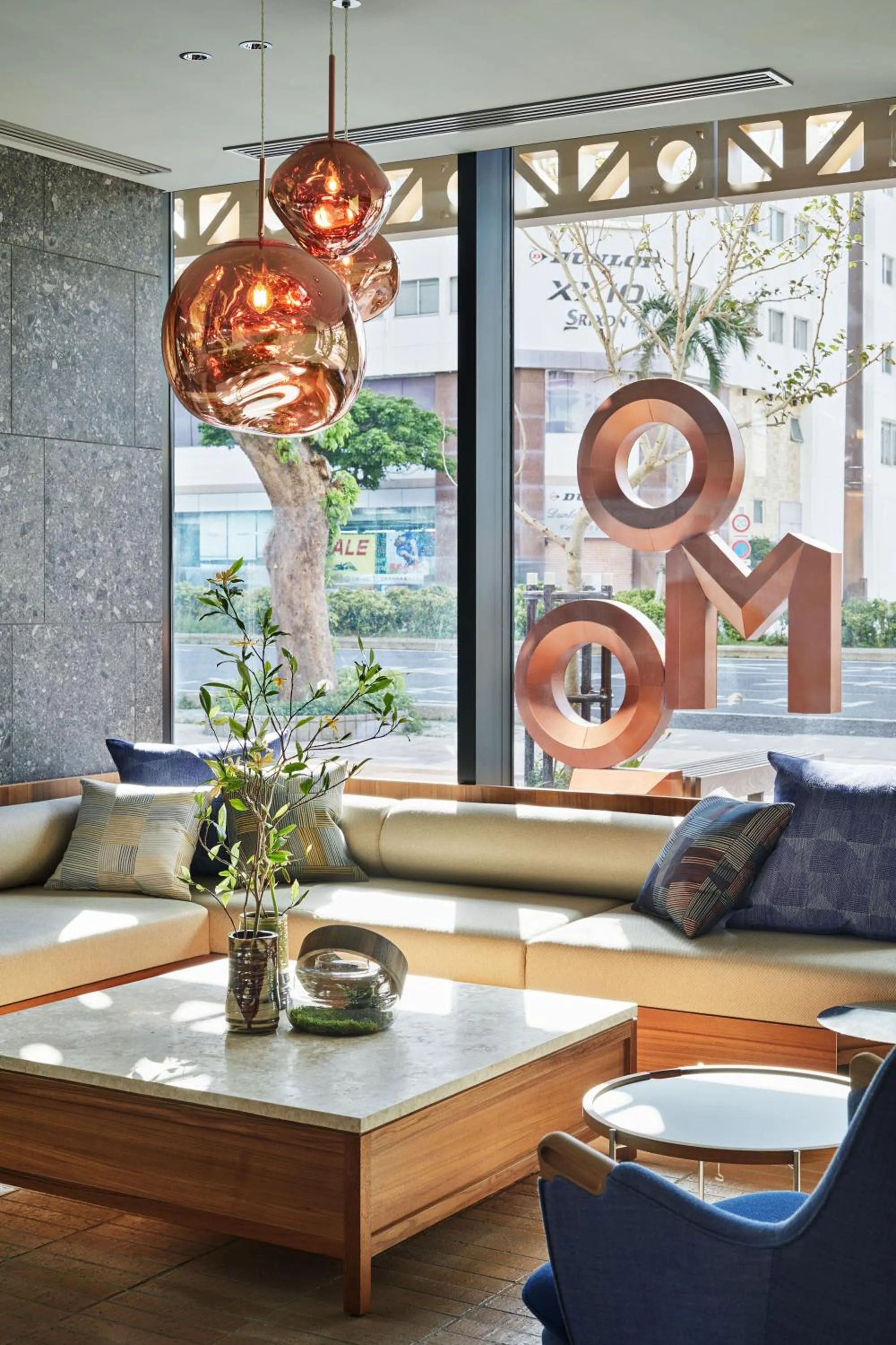 Lounge or bar in OMO5 Okinawa Naha by Hoshino Resorts