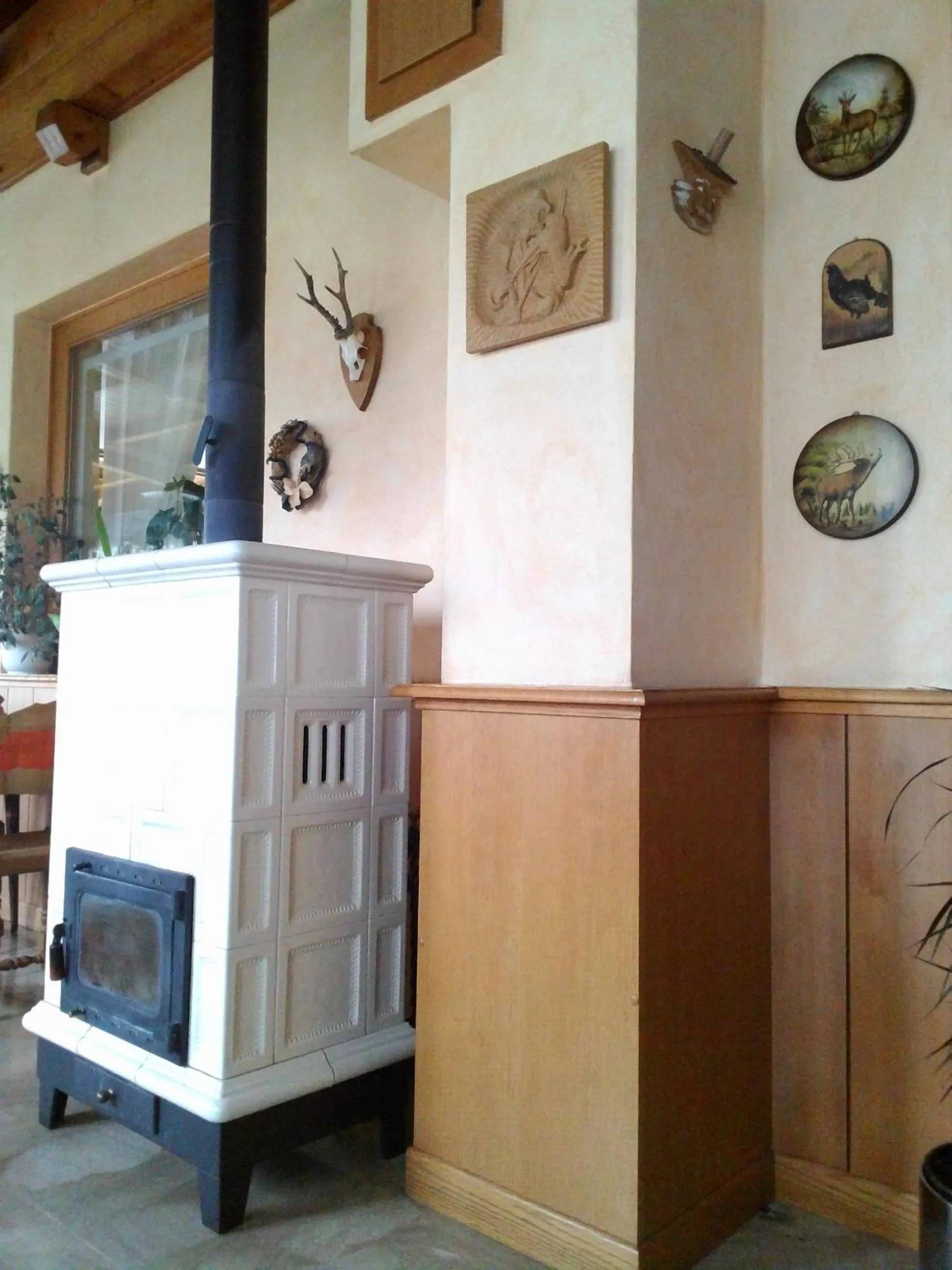 Communal lounge/ TV room in Hotel Migliorati