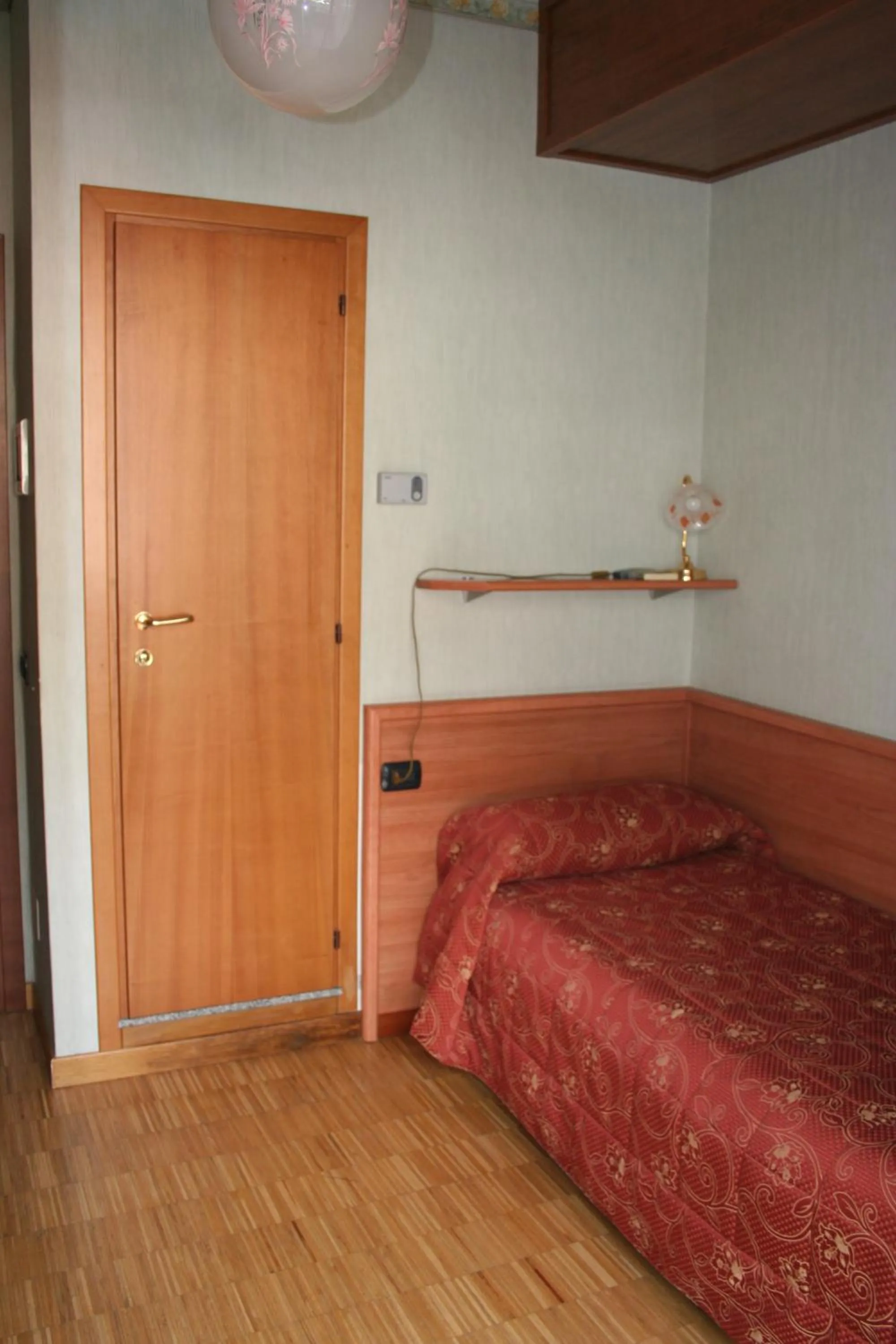 Bedroom in Hotel Migliorati