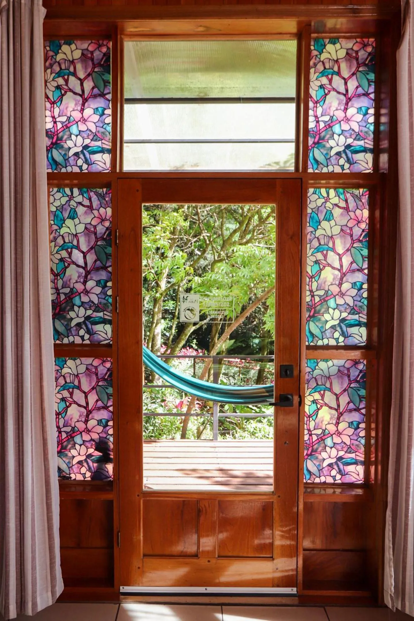 Facade/entrance in Los Pinos Cabins & Reserve