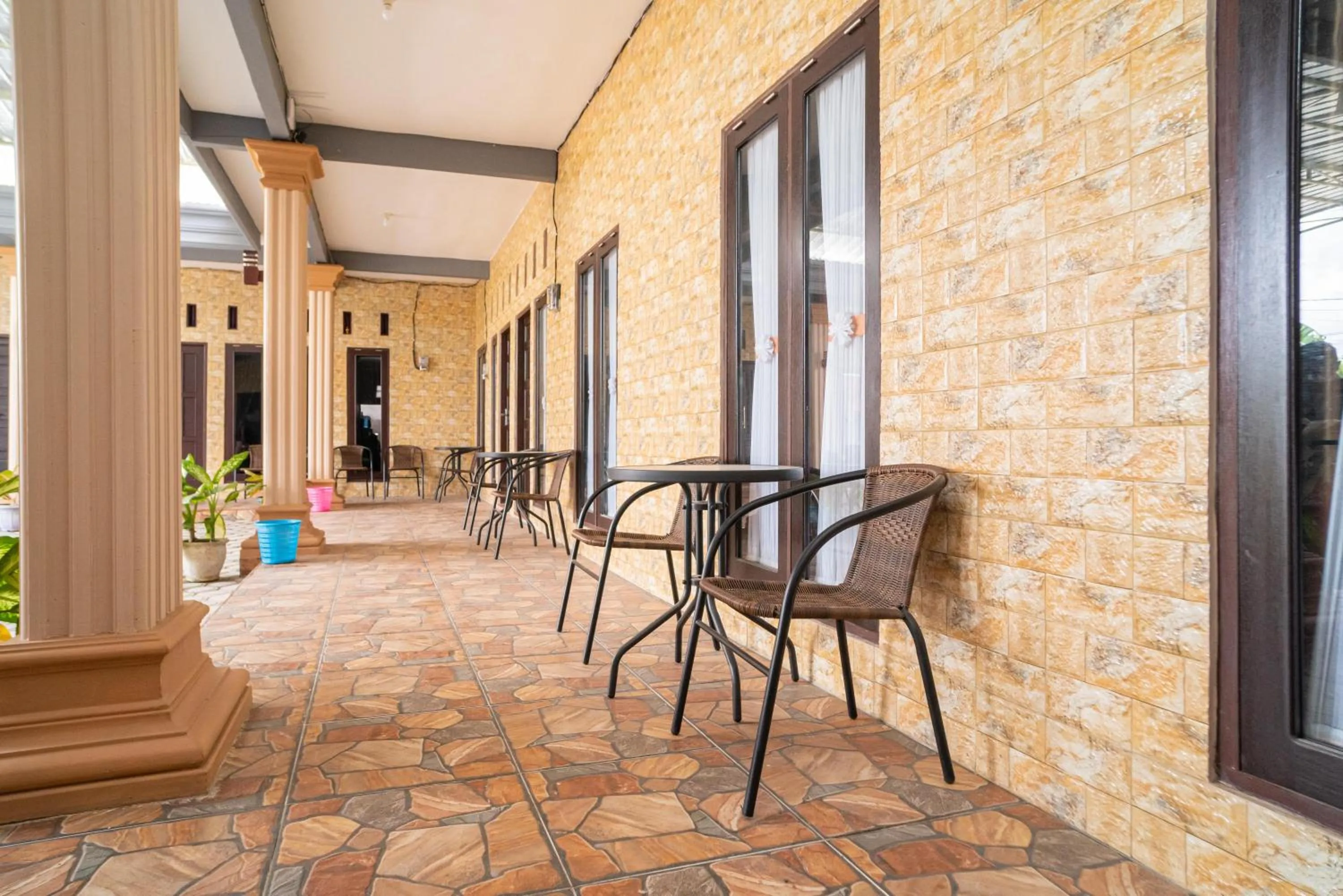 RedDoorz Syariah @ Jalan Tingang Palangkaraya