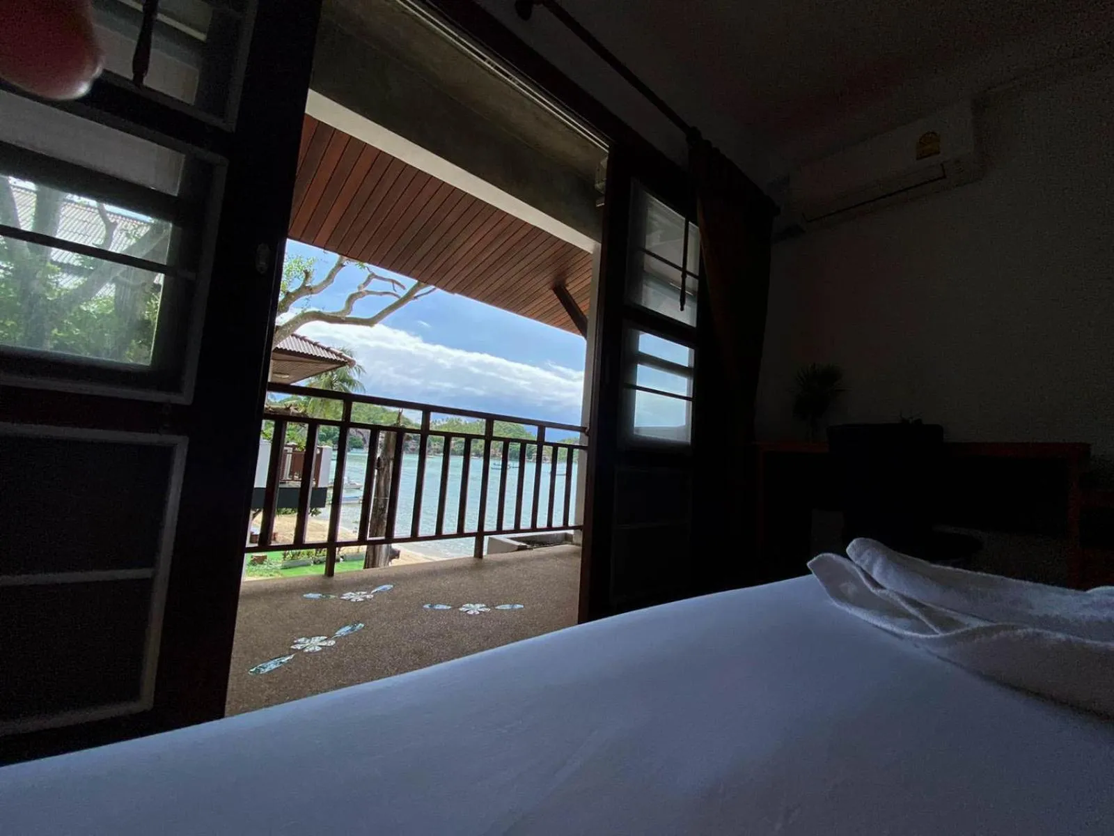 Balcony/Terrace, Bed in Hydronauts Diving Resort - Koh Tao
