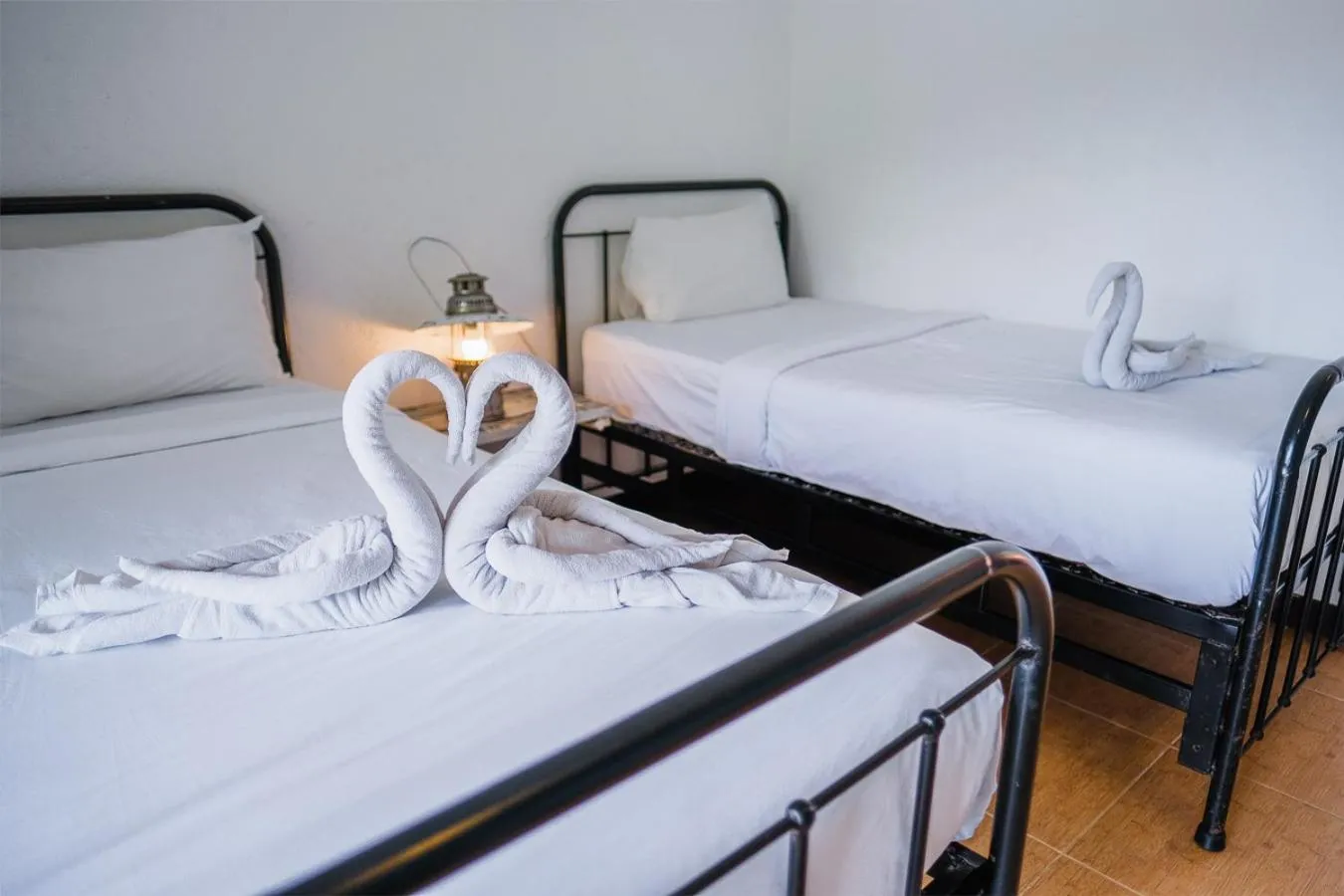 Bed in Hydronauts Diving Resort - Koh Tao