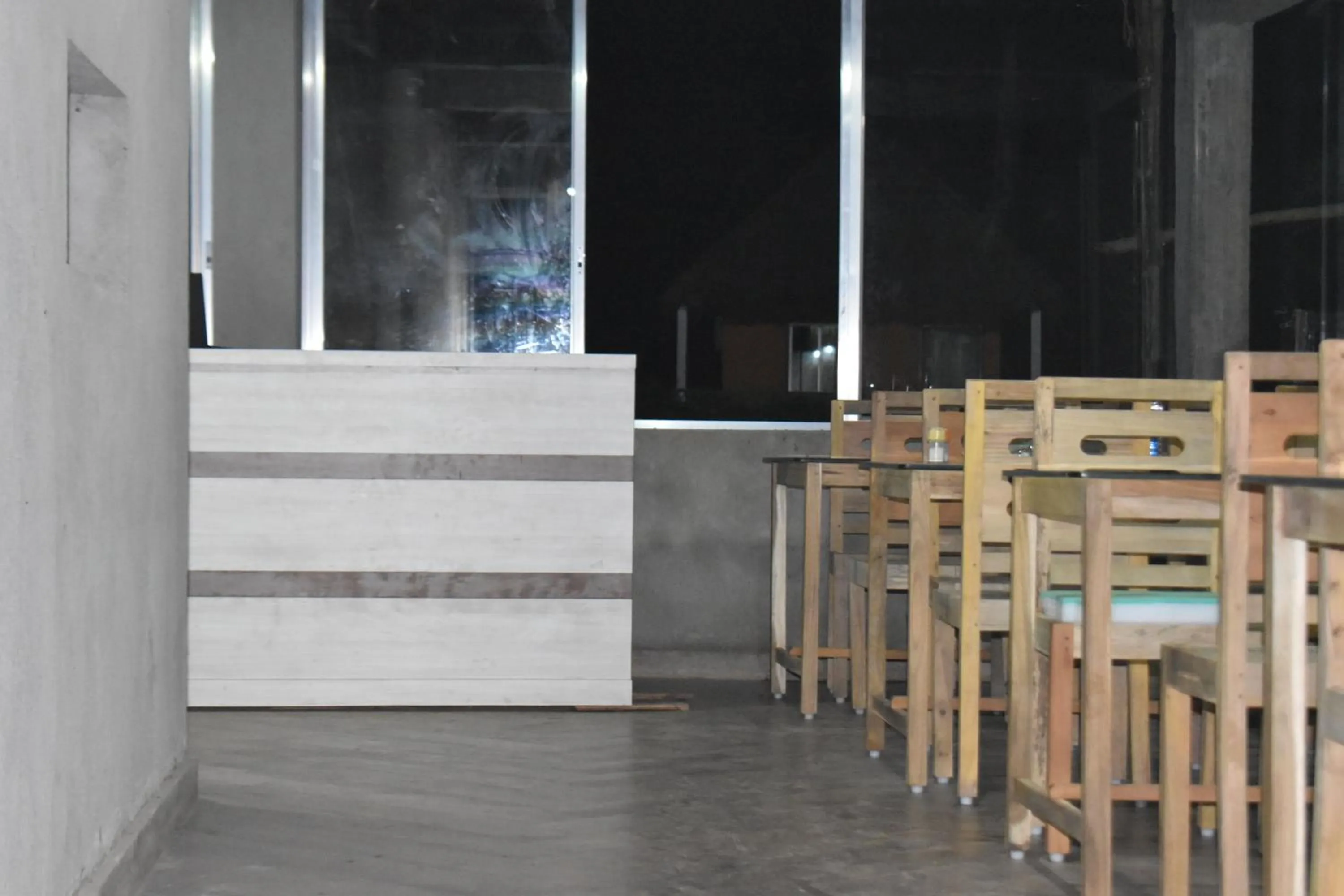 Restaurant/places to eat in Kanikasundari Home Stay