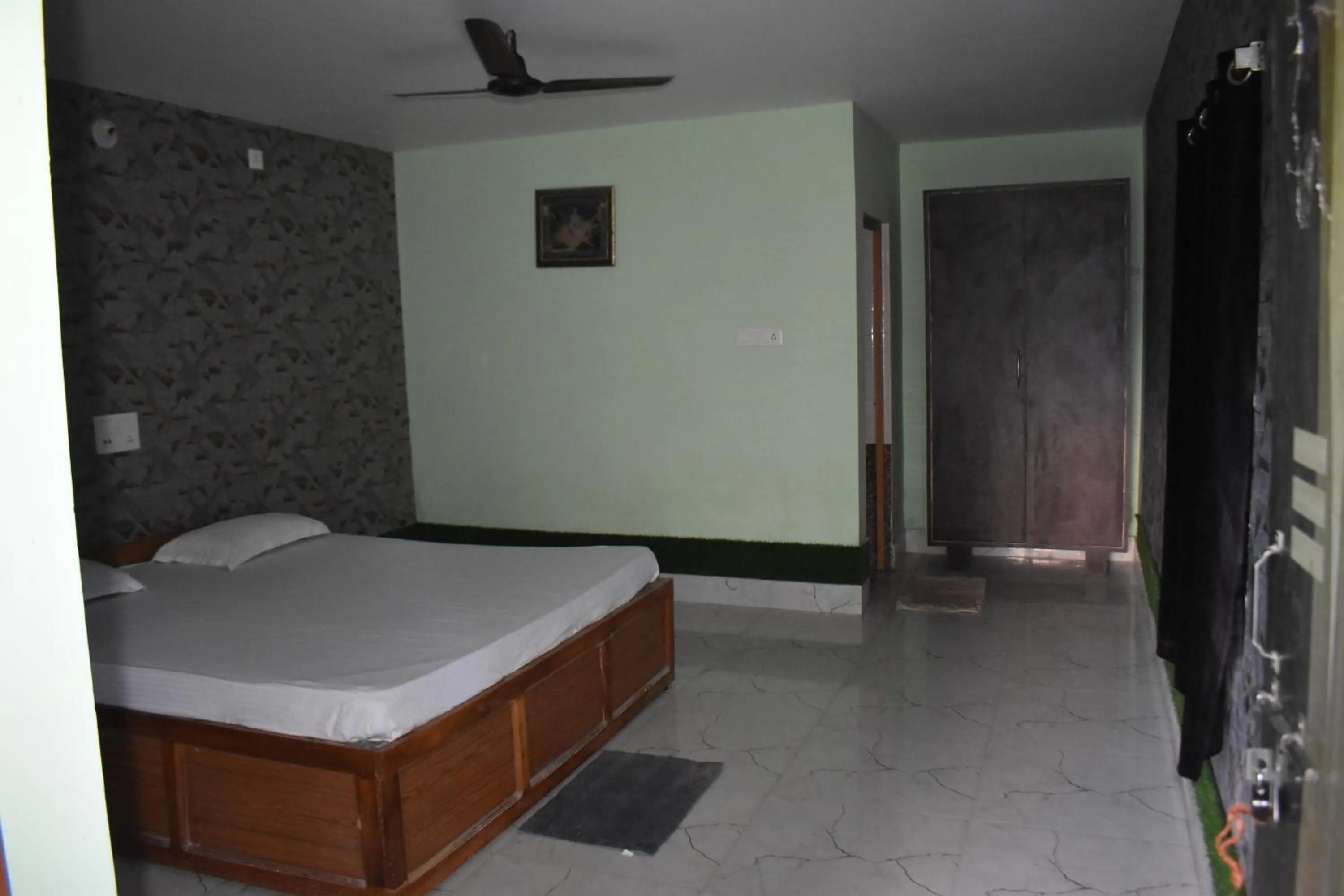 Bed in Kanikasundari Home Stay