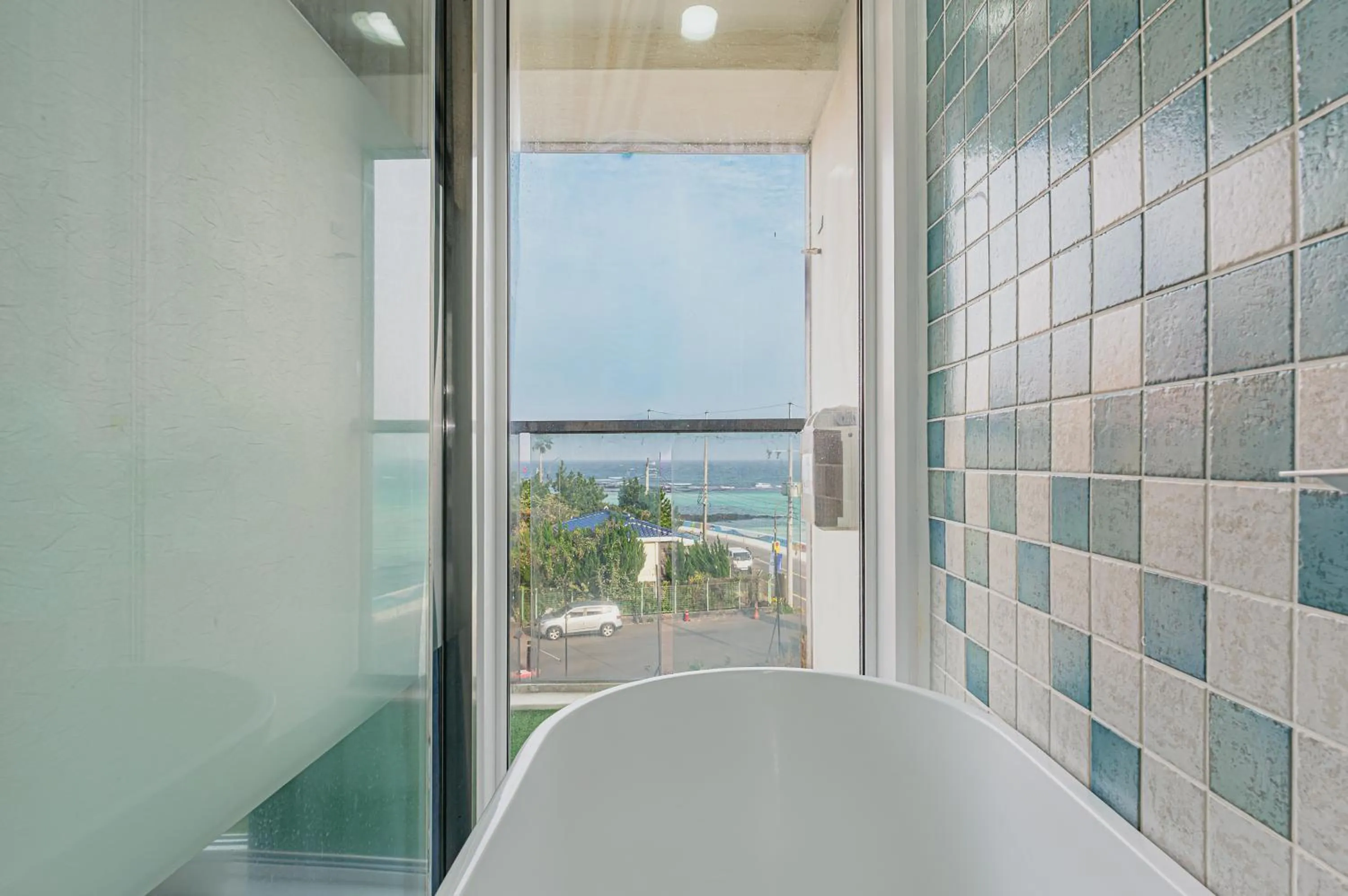 Bathroom in Hamdeok Beach Stay Jeju