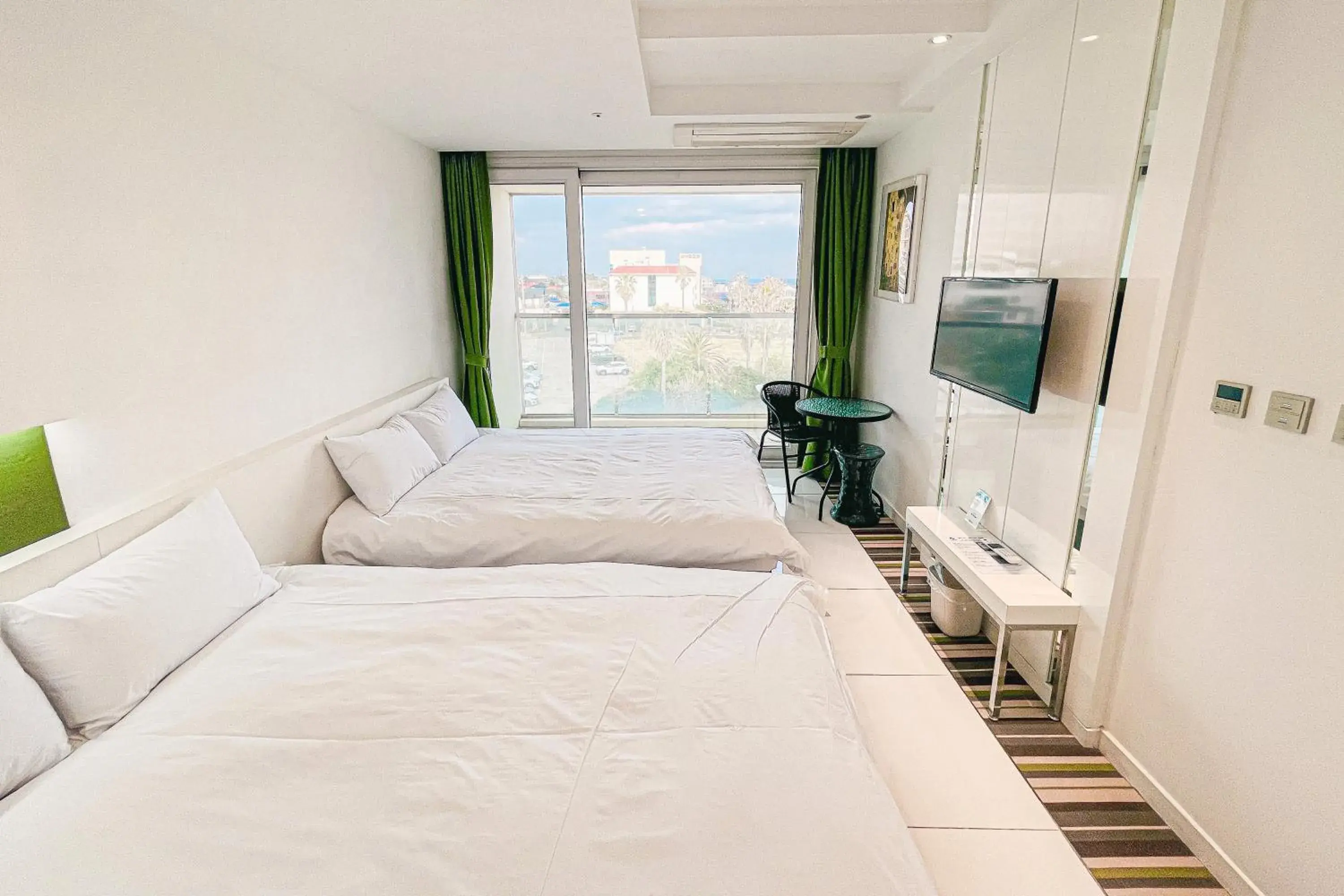 City Family Twin (Including a cup of Americano) in Hamdeok Beach Stay Jeju City Family Twin (Including a cup of Americano) in Hamdeok Beach Stay Jeju