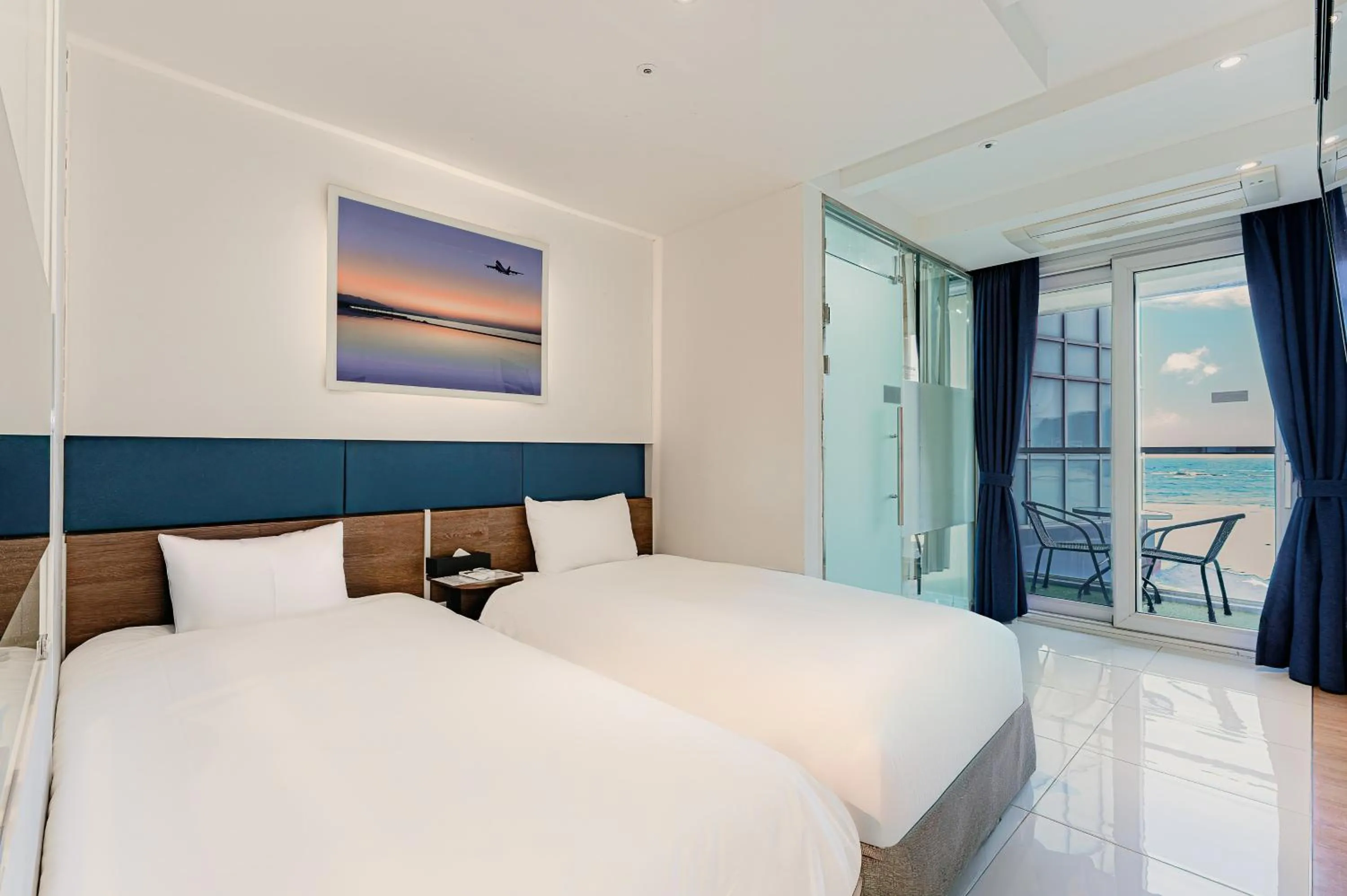 Bed in Hamdeok Beach Stay Jeju