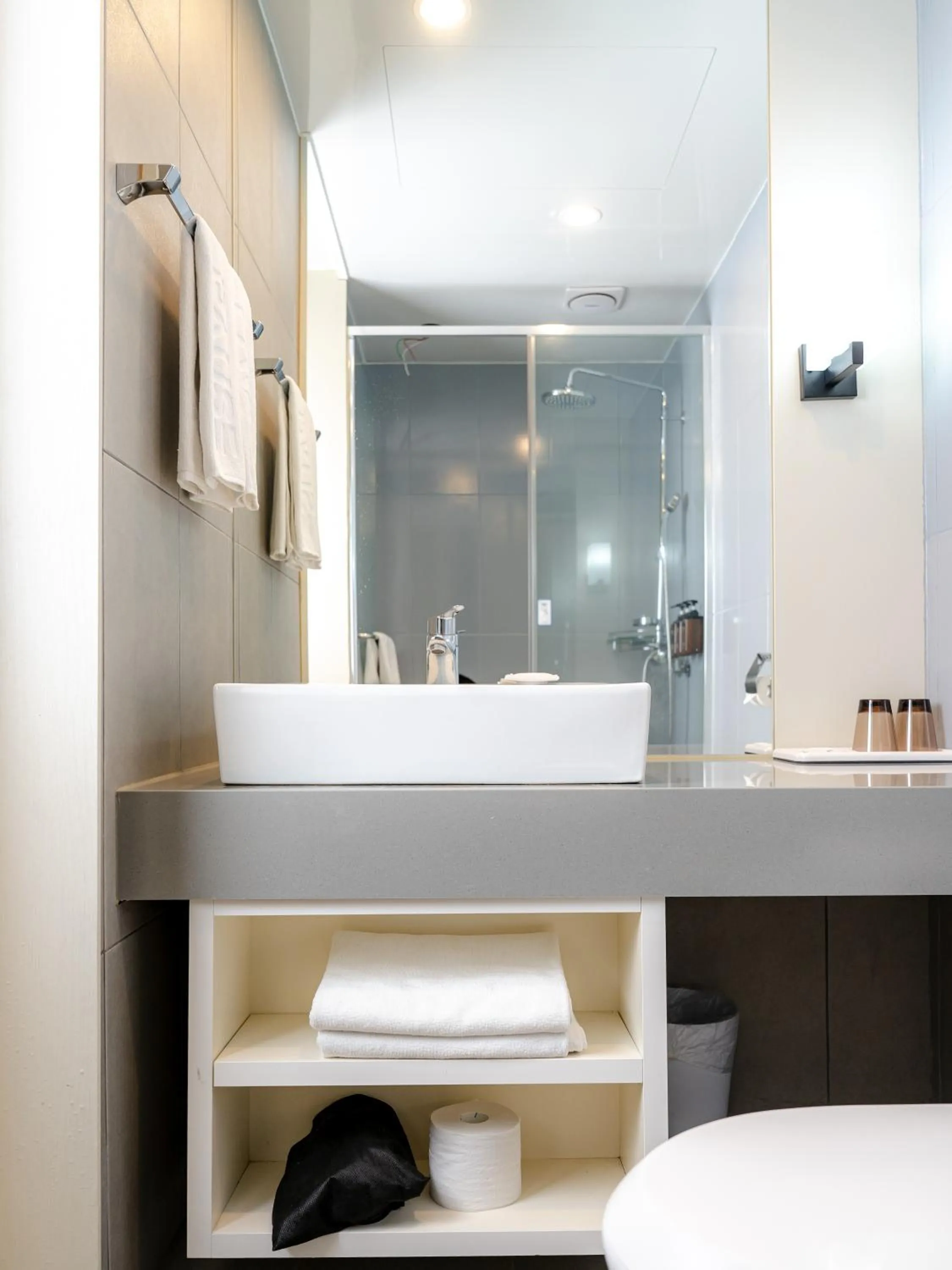 Seogwipo Hills Hotel