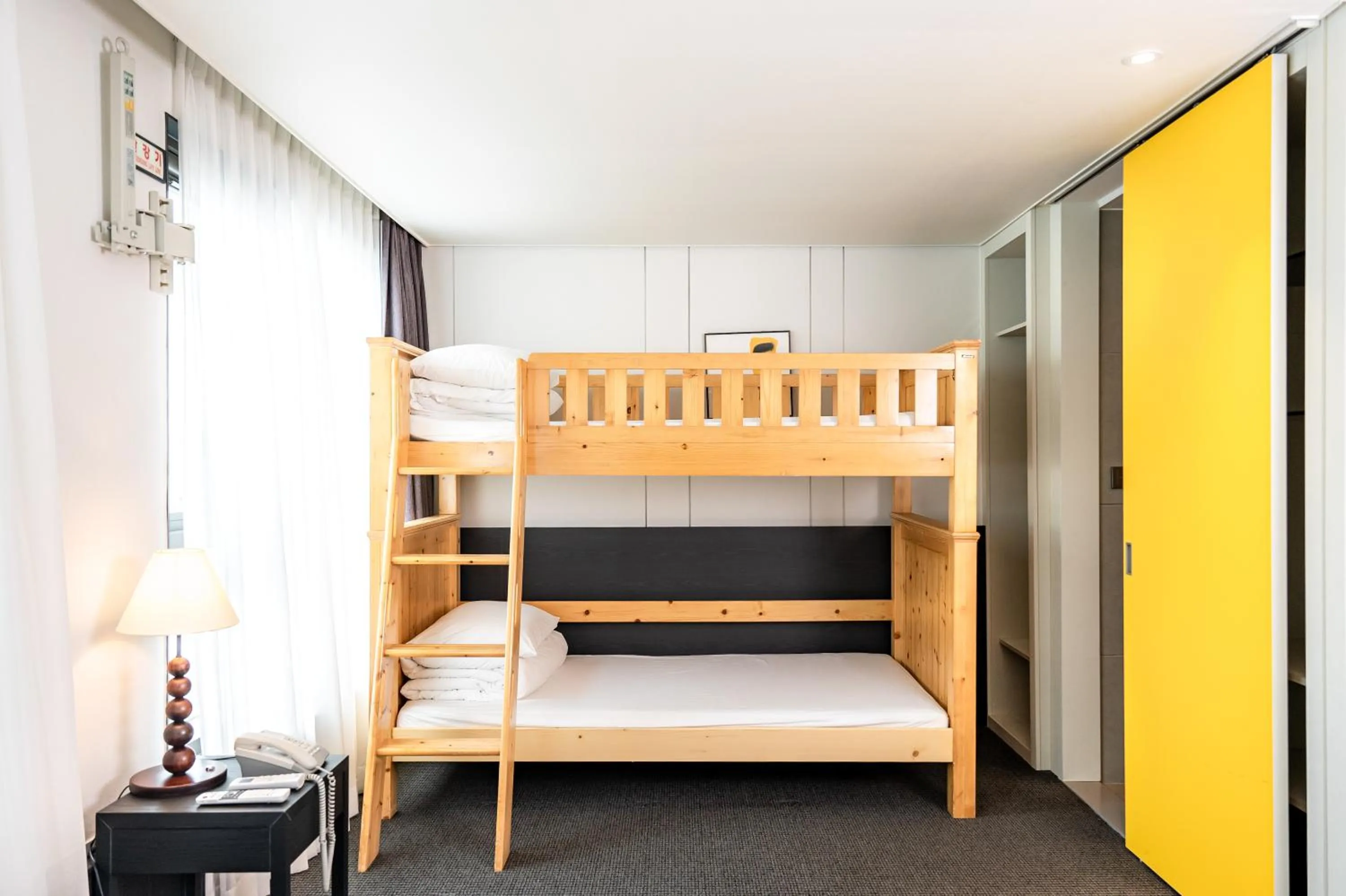 Bed in Seogwipo Hills Hotel