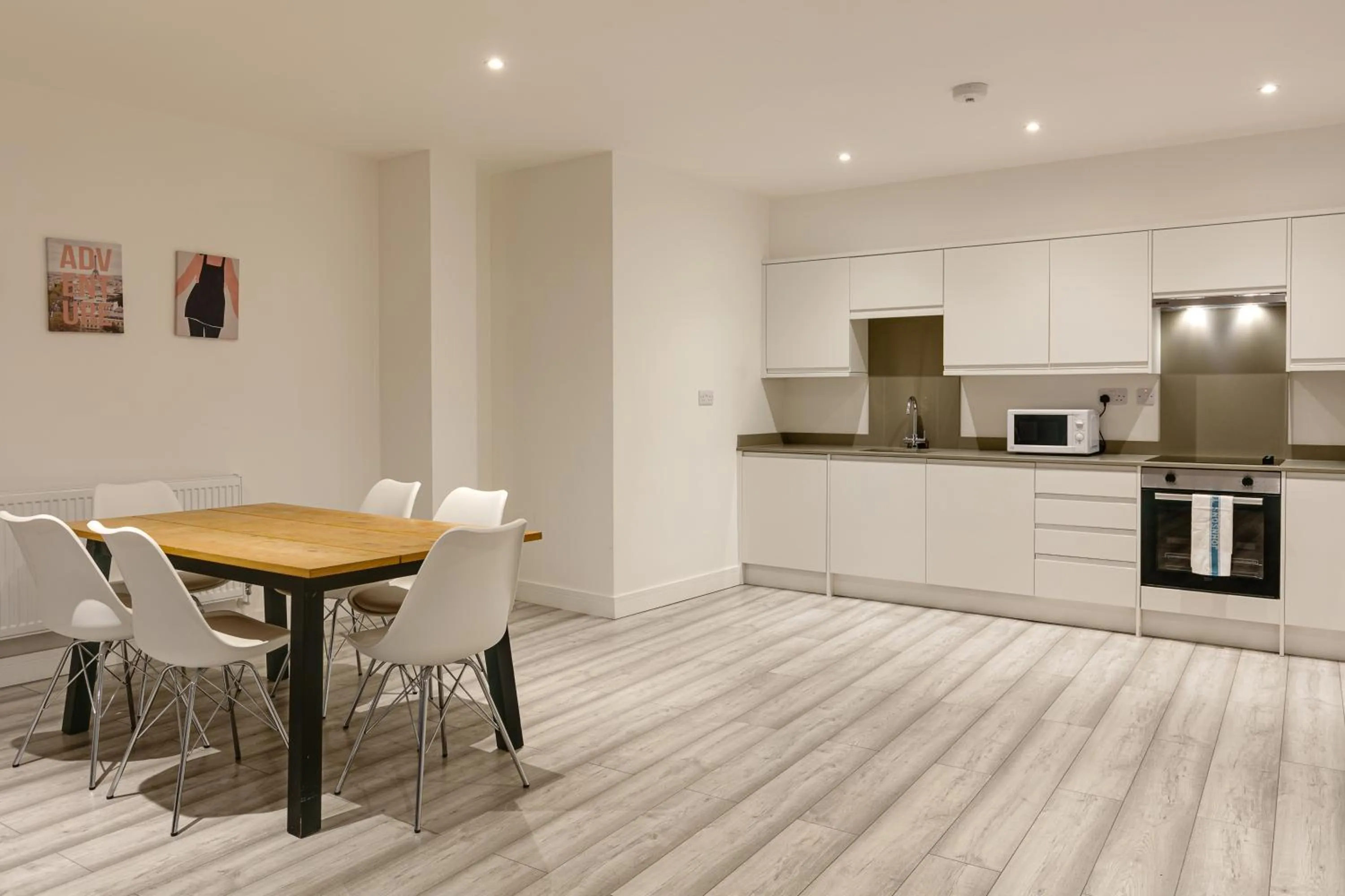 Kitchen or kitchenette in Charles Hope London Hounslow