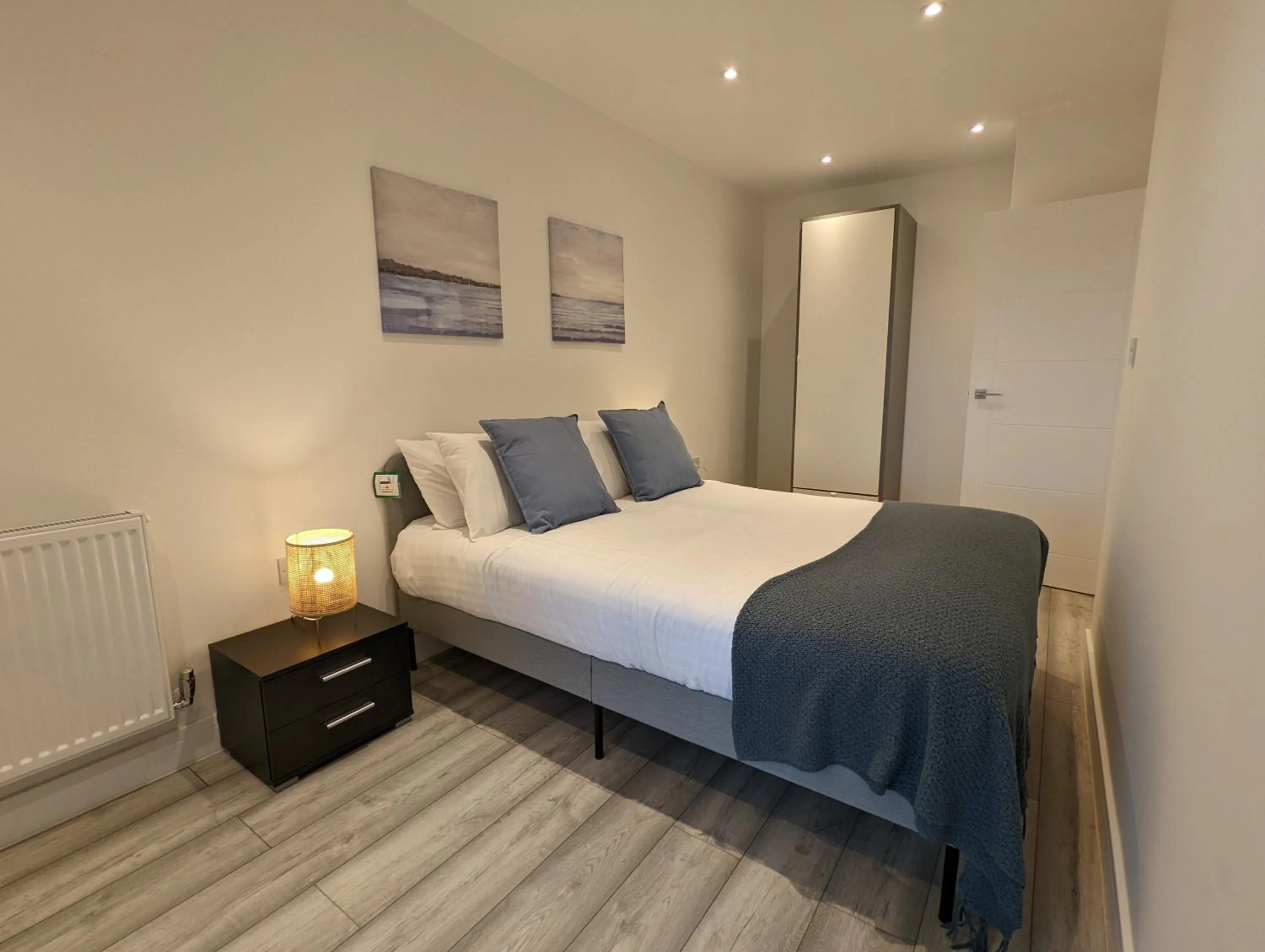 Bed in Charles Hope London Hounslow