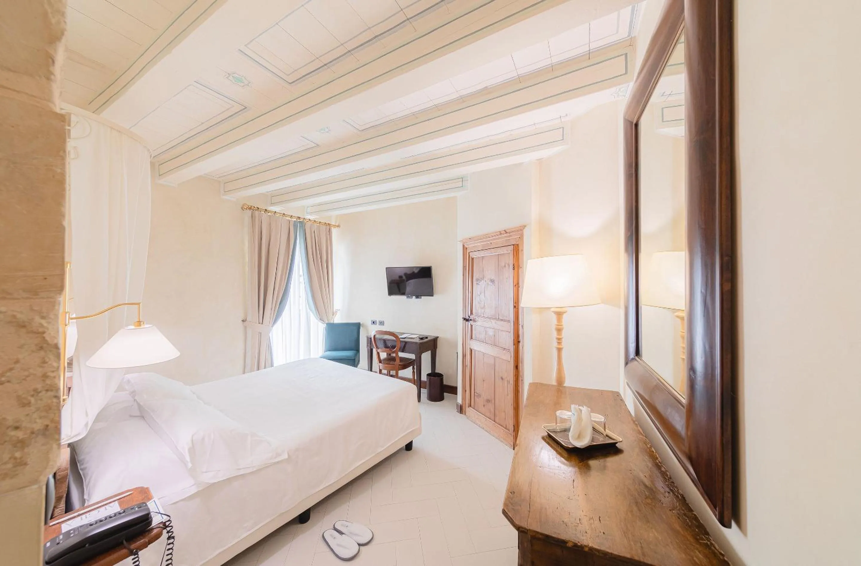 Bedroom, Bed in Algilà Ortigia Charme Hotel