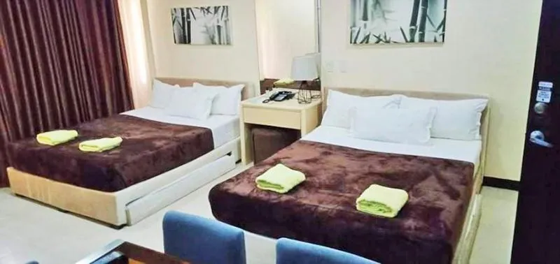 Bed in Caliraya Resort Club