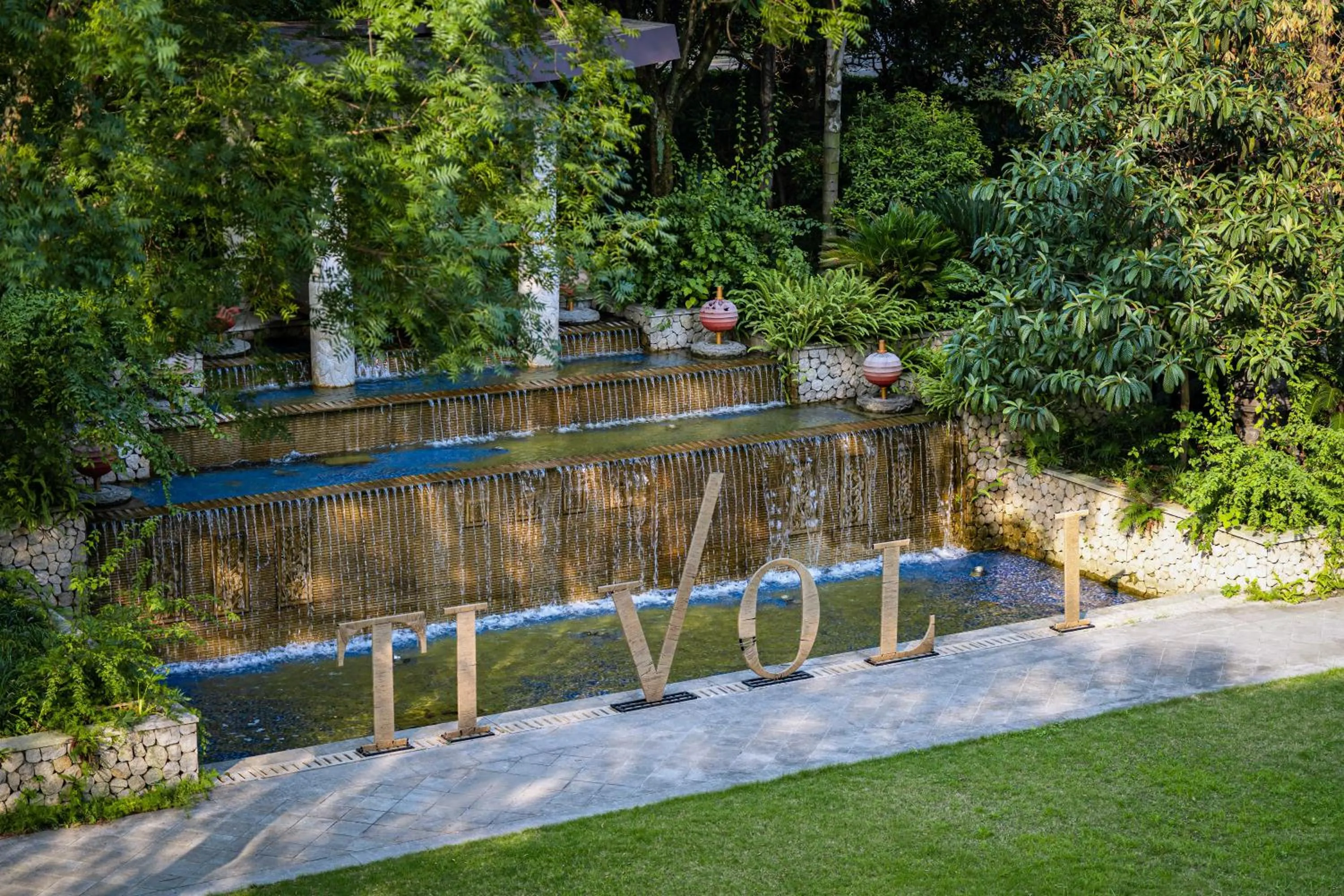 Garden in Oaks Chengdu at Cultural Heritage Park