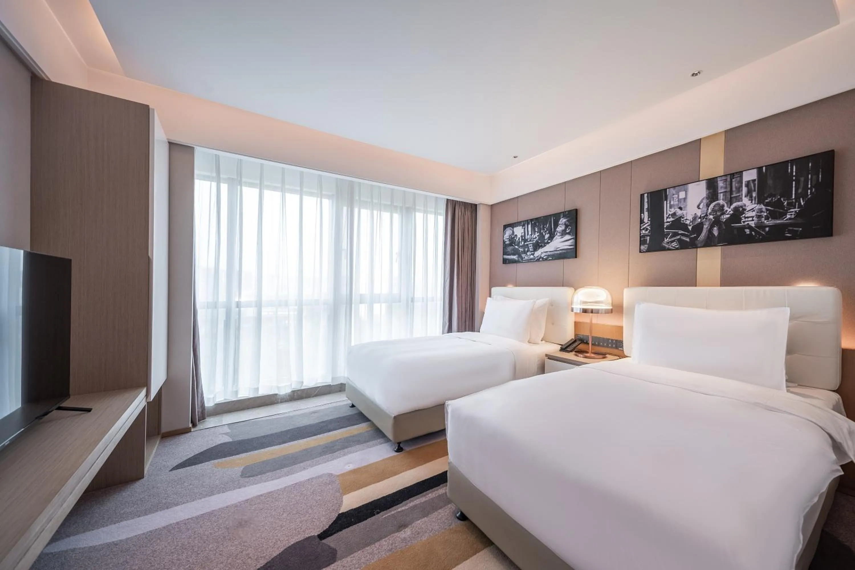 Bedroom, Bed in Oaks Chengdu at Cultural Heritage Park