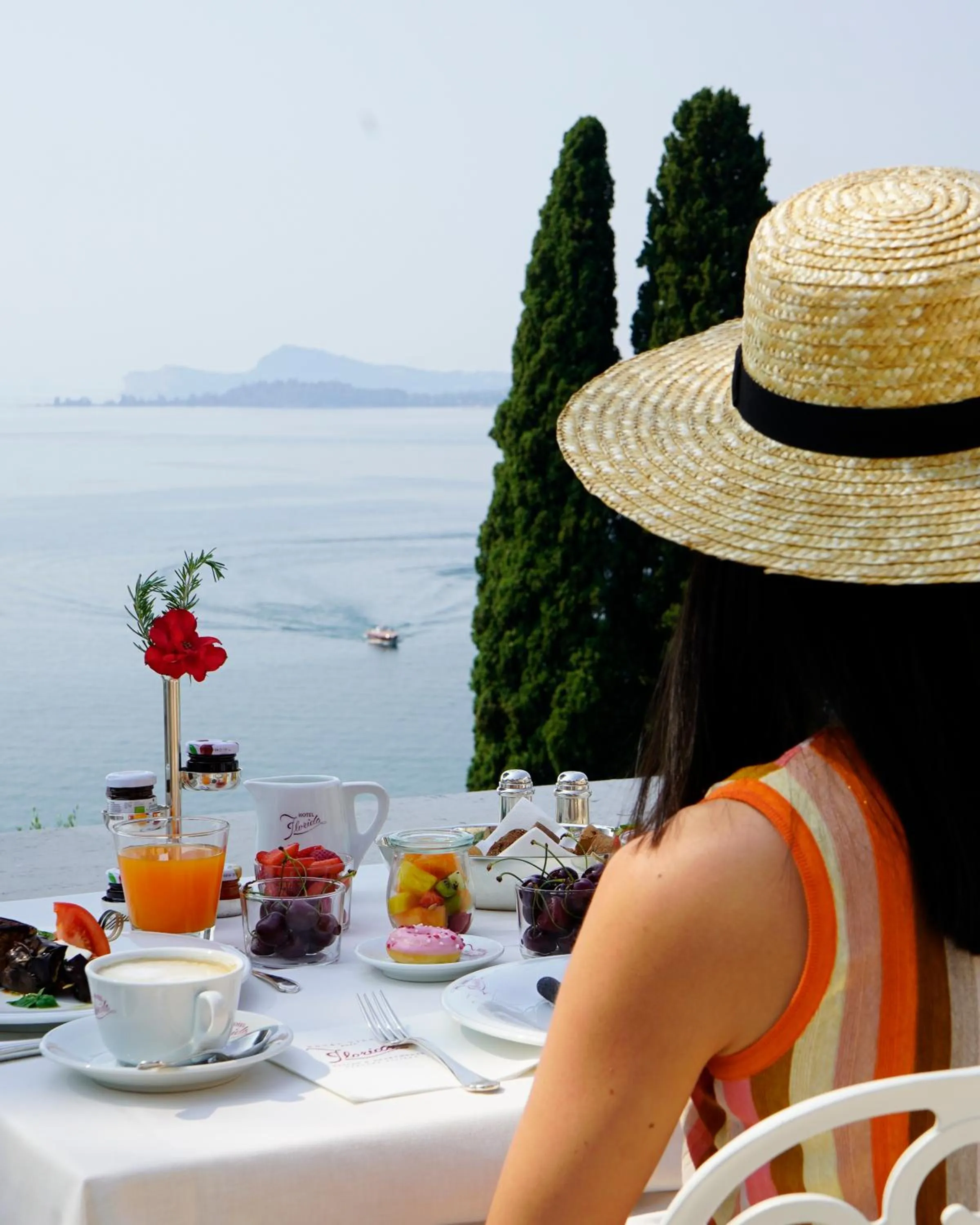 Lake view in Hotel Villa Florida & Suite Apartments