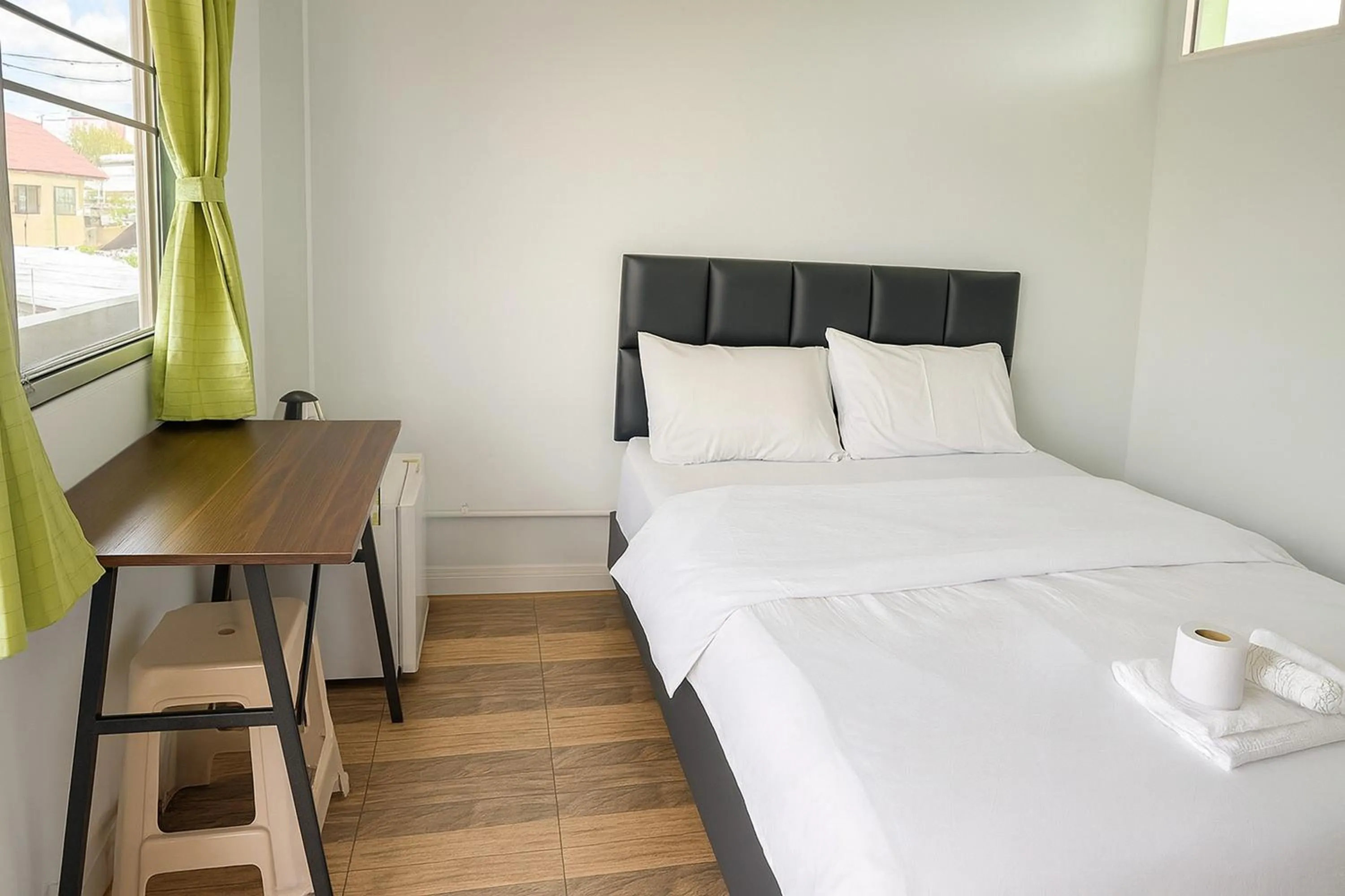 Photo of the whole room, Bed in The Voyager Guesthouse