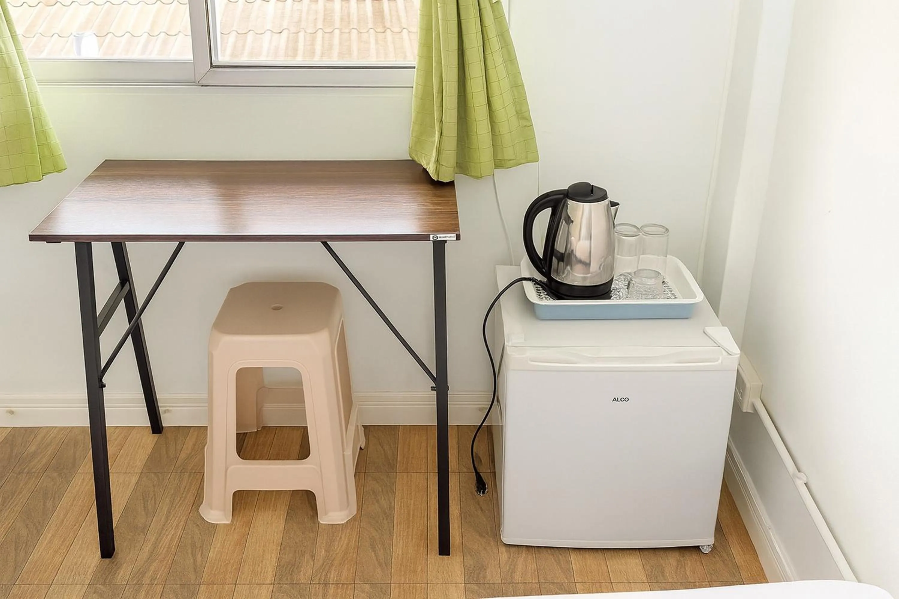 Coffee/tea facilities in The Voyager Guesthouse