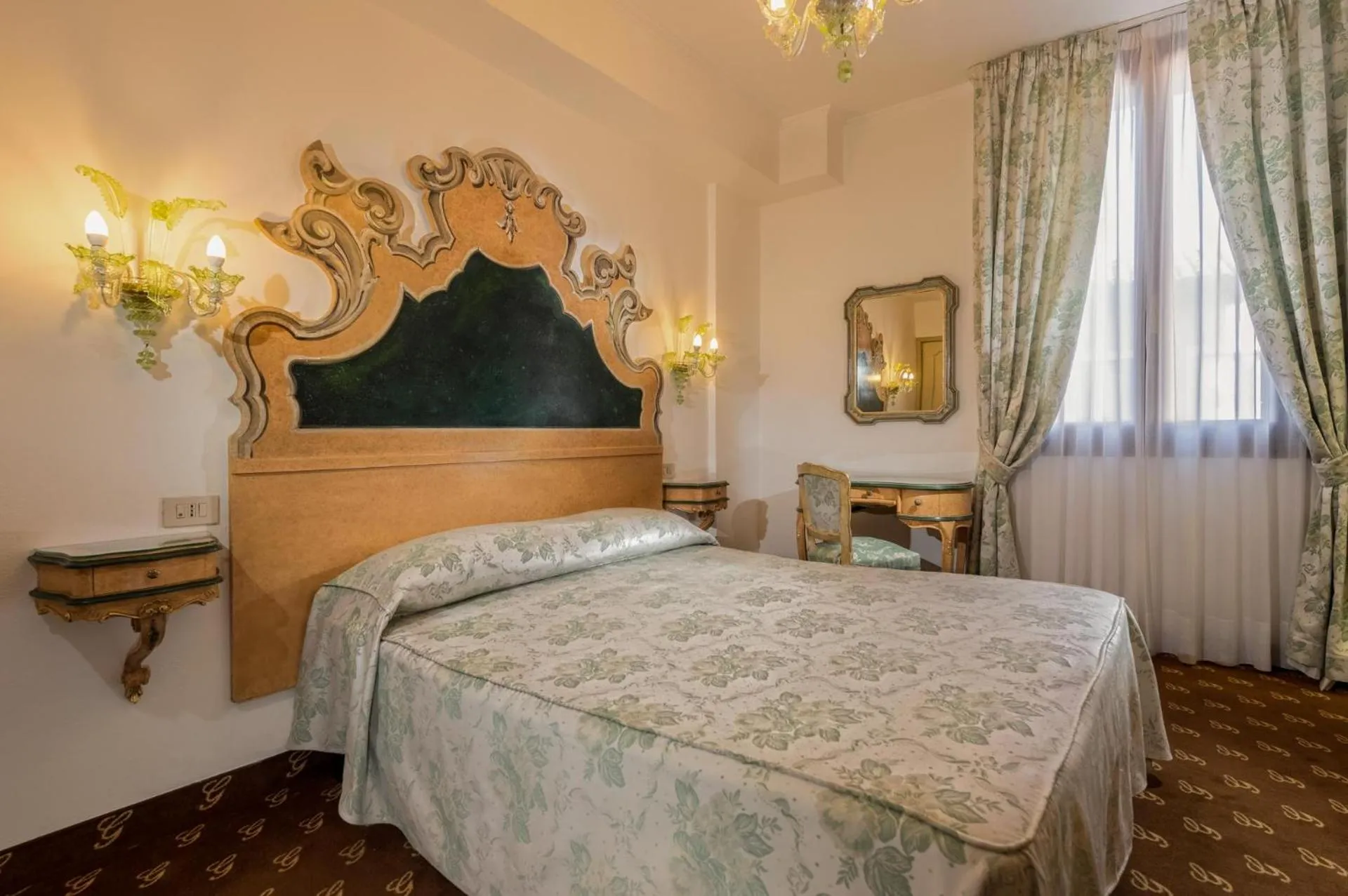 Bedroom, Bed in Hotel Giorgione