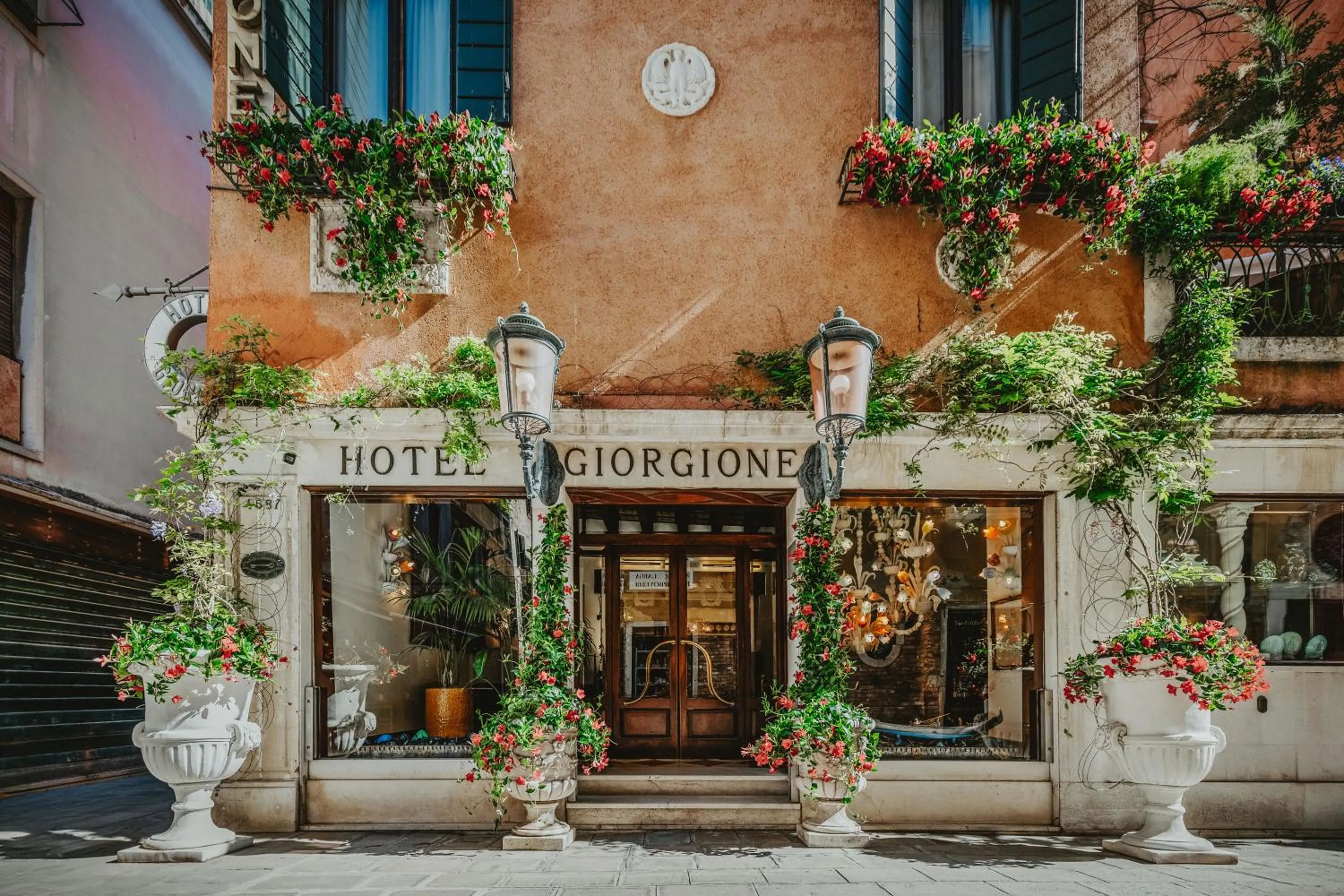 Facade/entrance in Hotel Giorgione