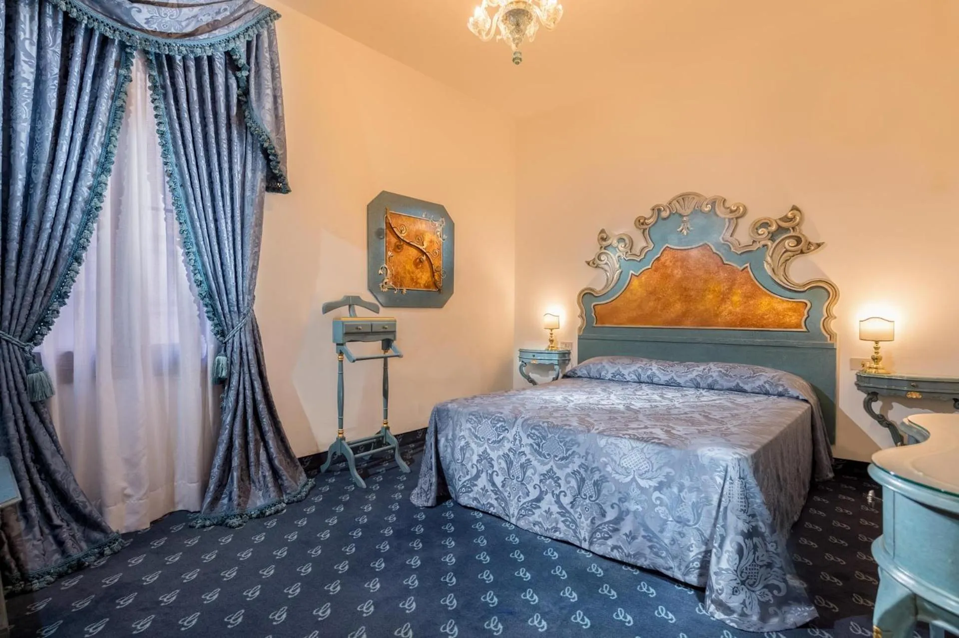 Bedroom, Bed in Hotel Giorgione