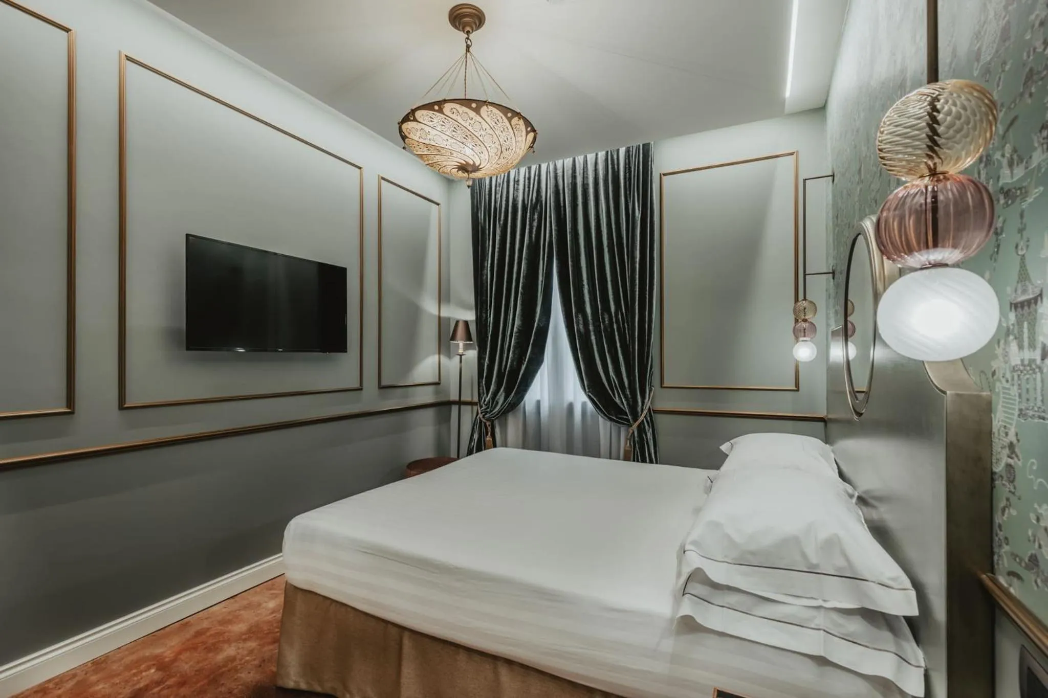 Bed in Hotel Giorgione