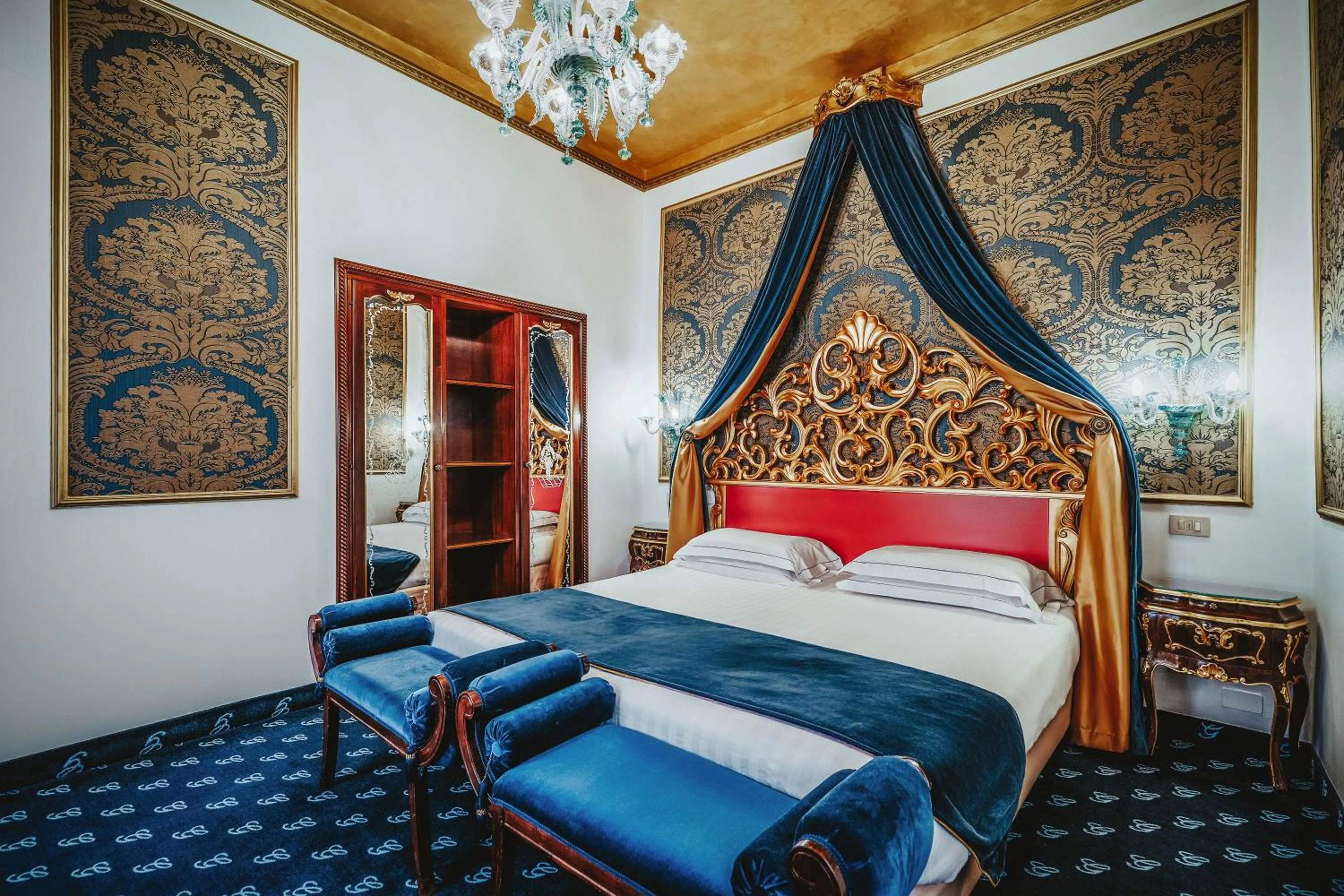 Bedroom, Bed in Hotel Giorgione