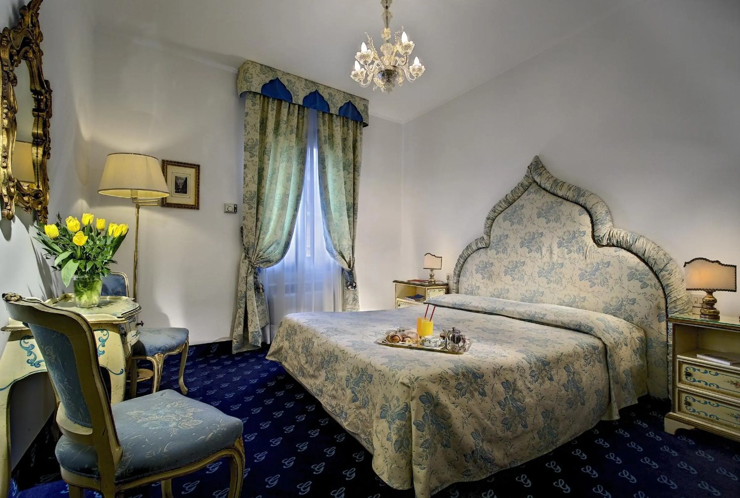 Day, Bed in Hotel Giorgione