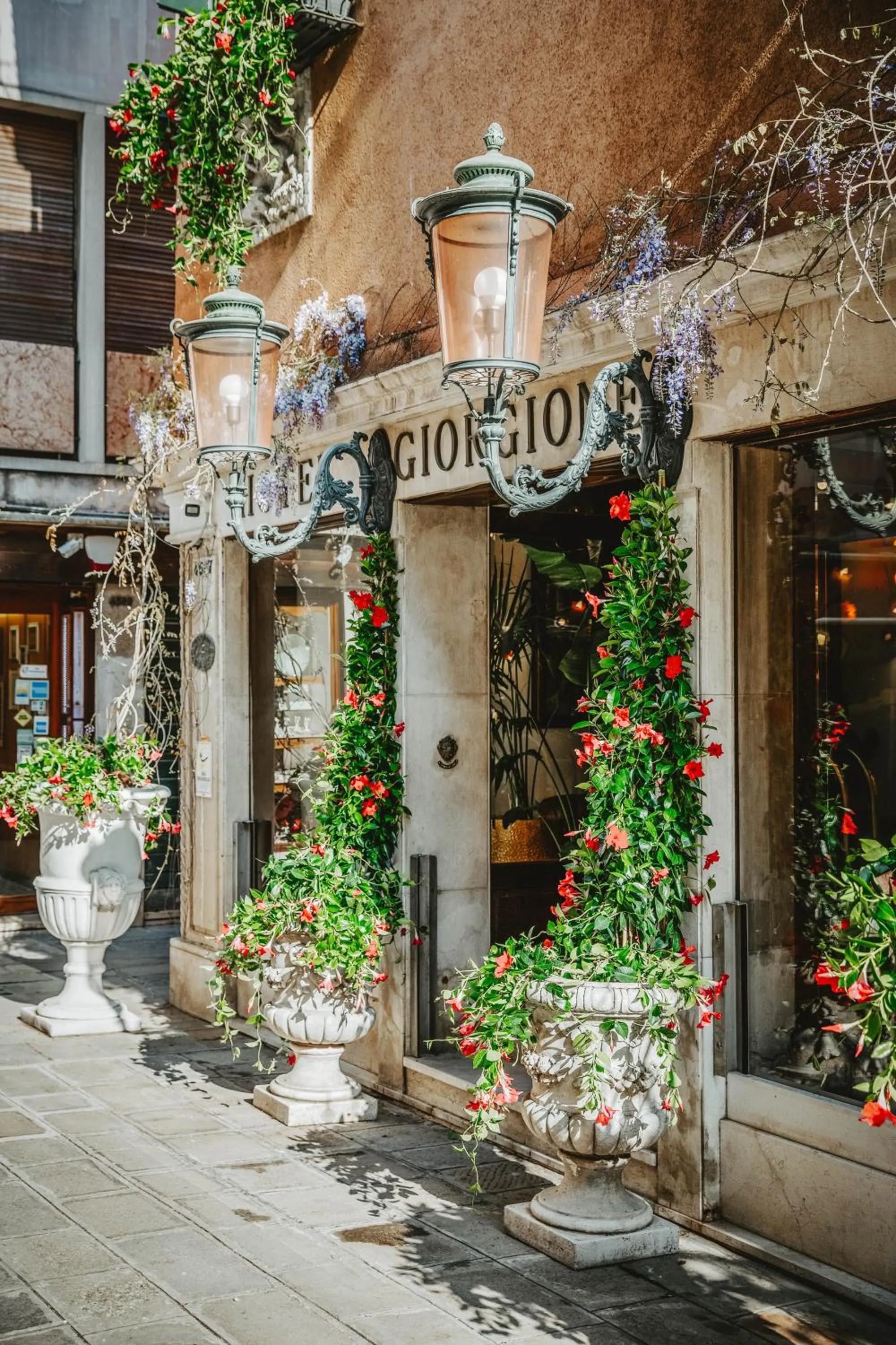 Facade/entrance in Hotel Giorgione