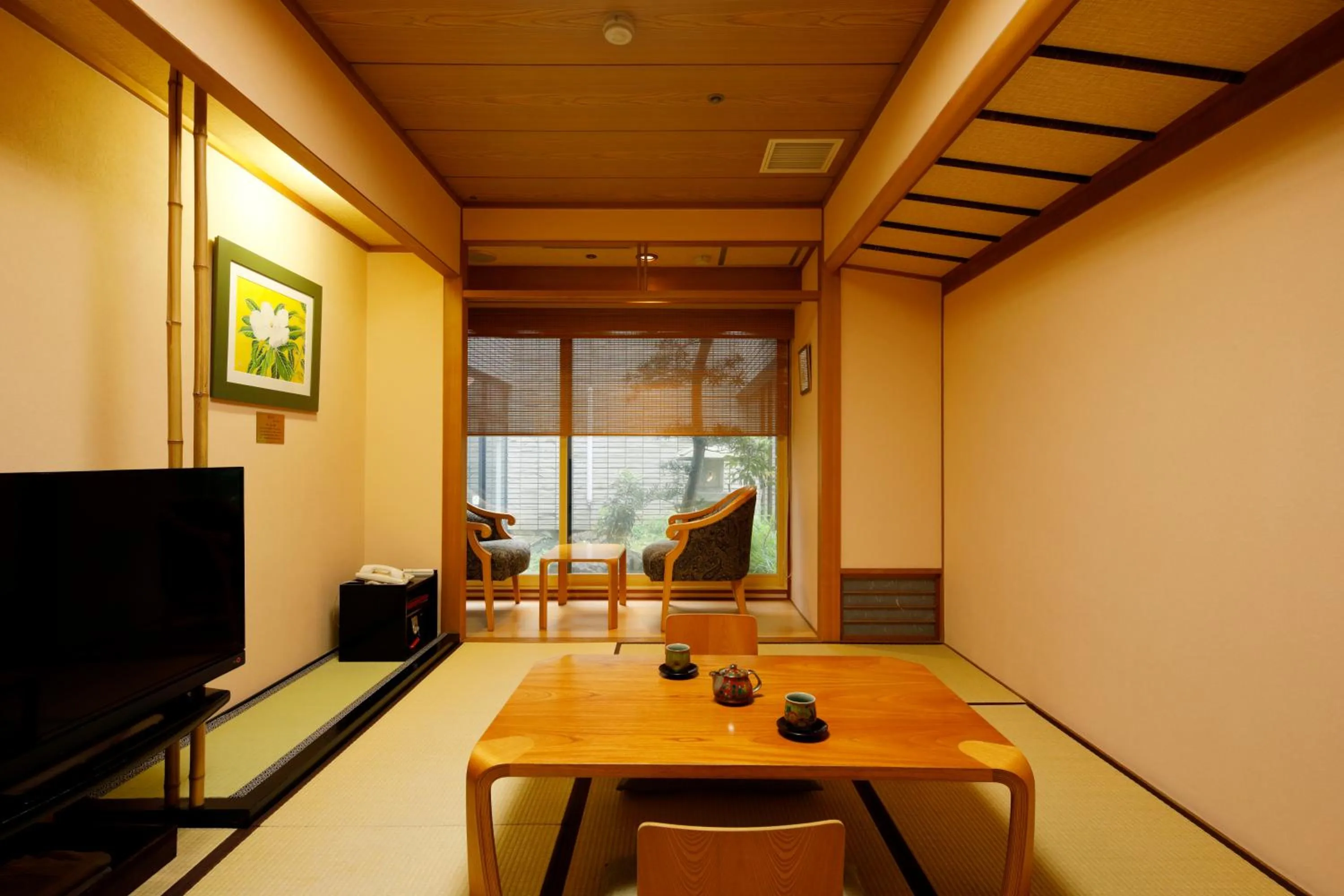 Photo of the whole room in Kanazawa Hakuchoro Hotel Sanraku -Natural Hot Spring-