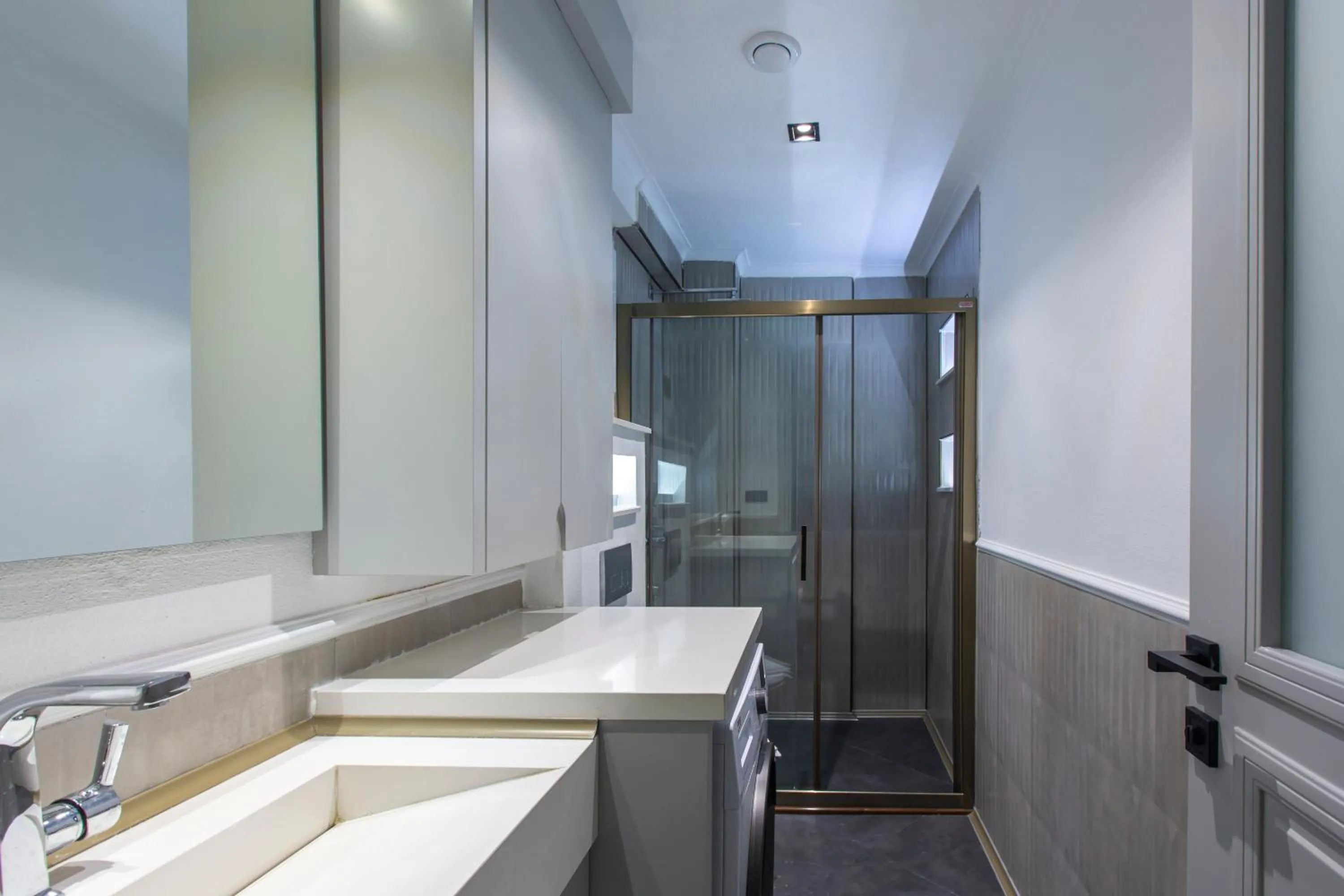 Bathroom in Angel Residence