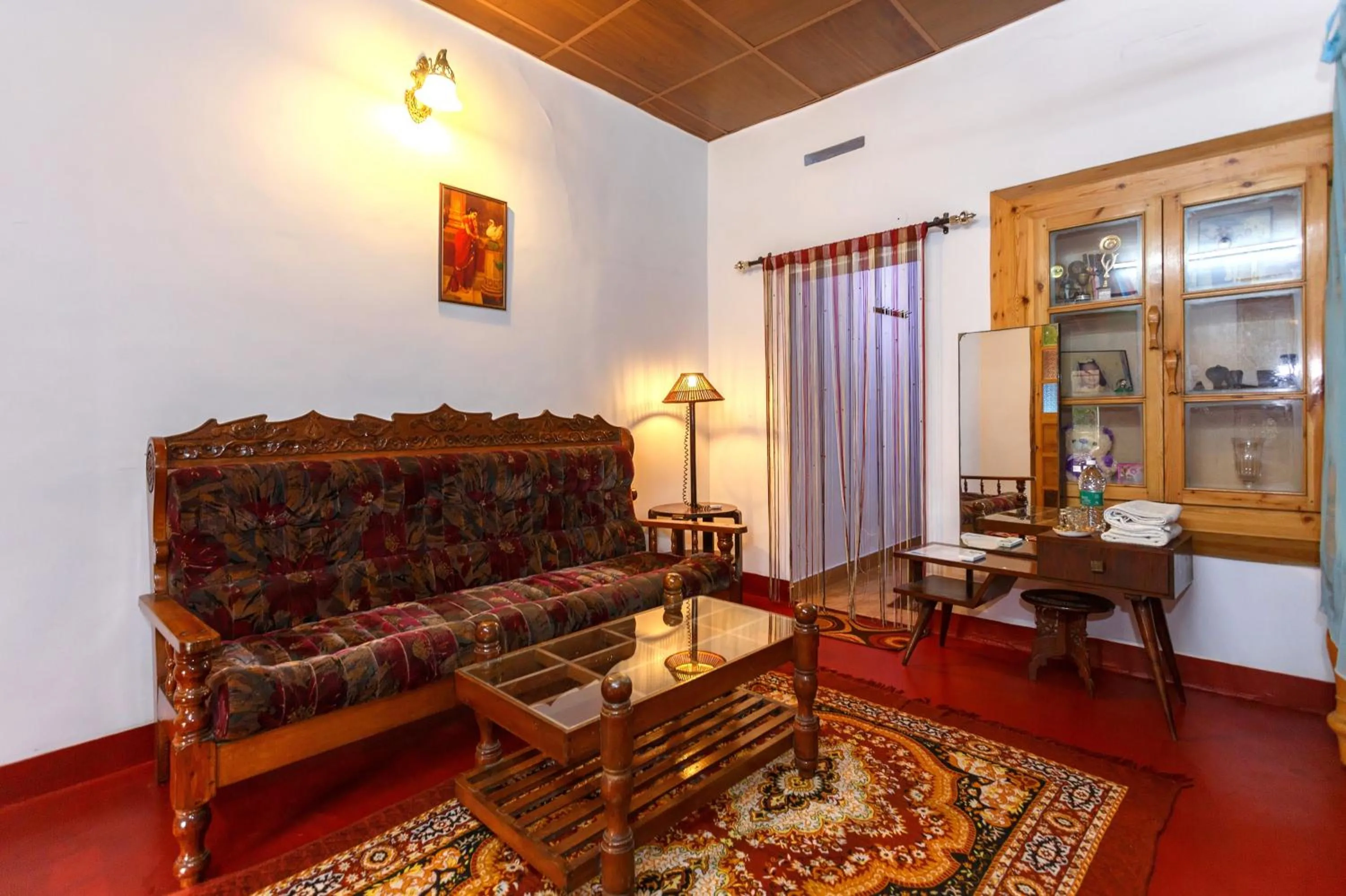 Deluxe King Room in Sea Hut Homestay