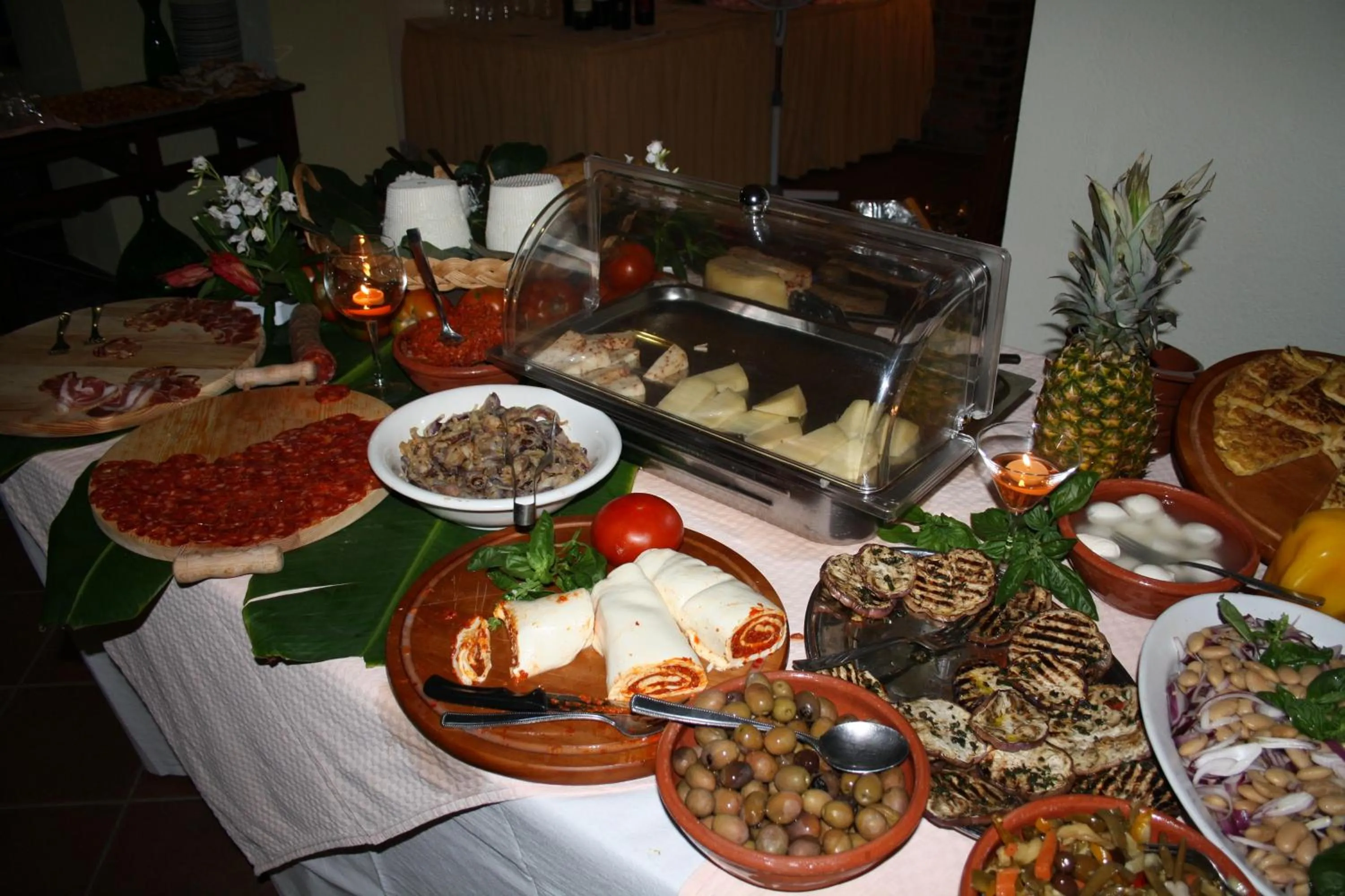 Restaurant/places to eat in Residence Hotel La Taverna