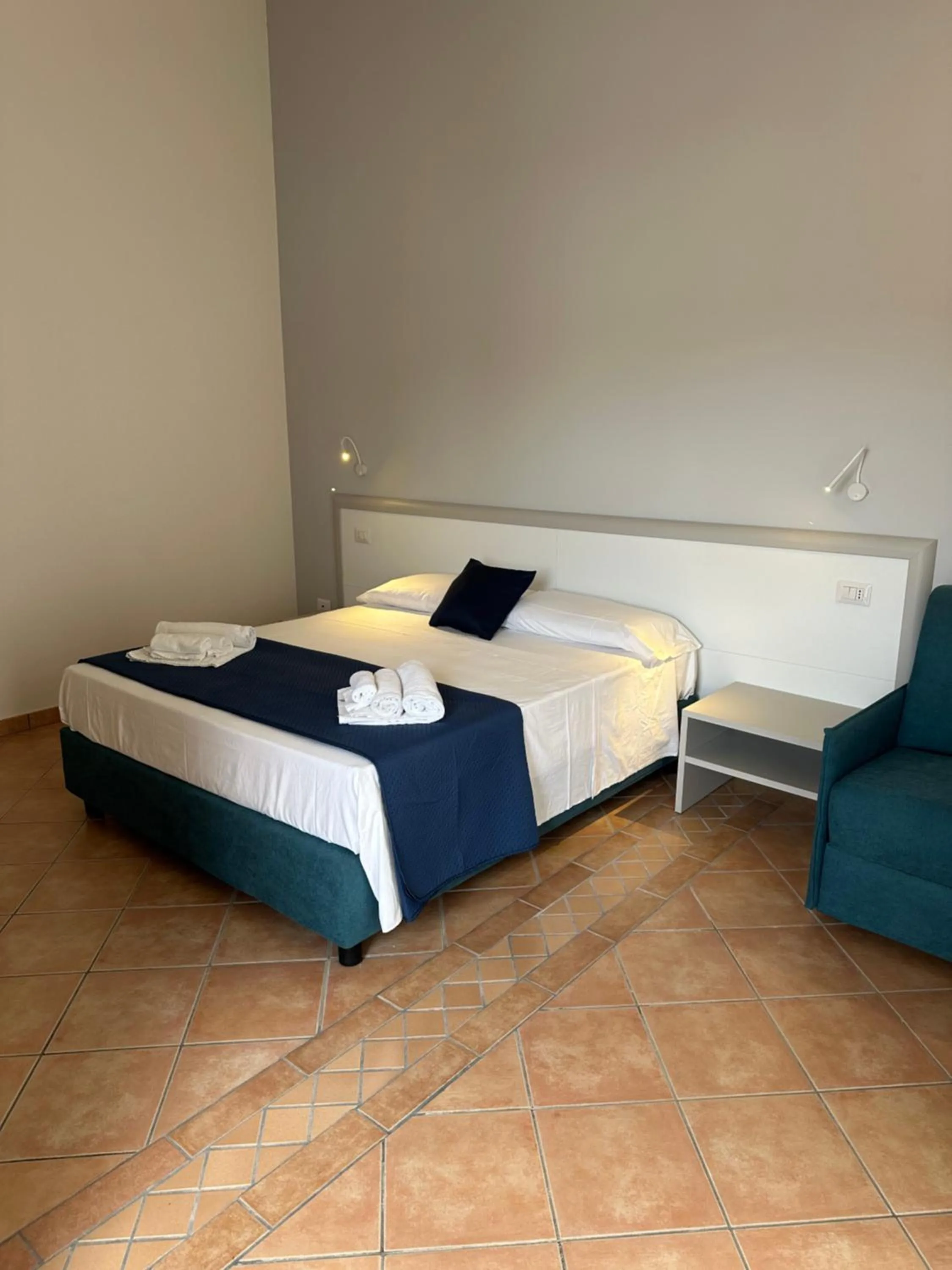 Bed in Residence Hotel La Taverna