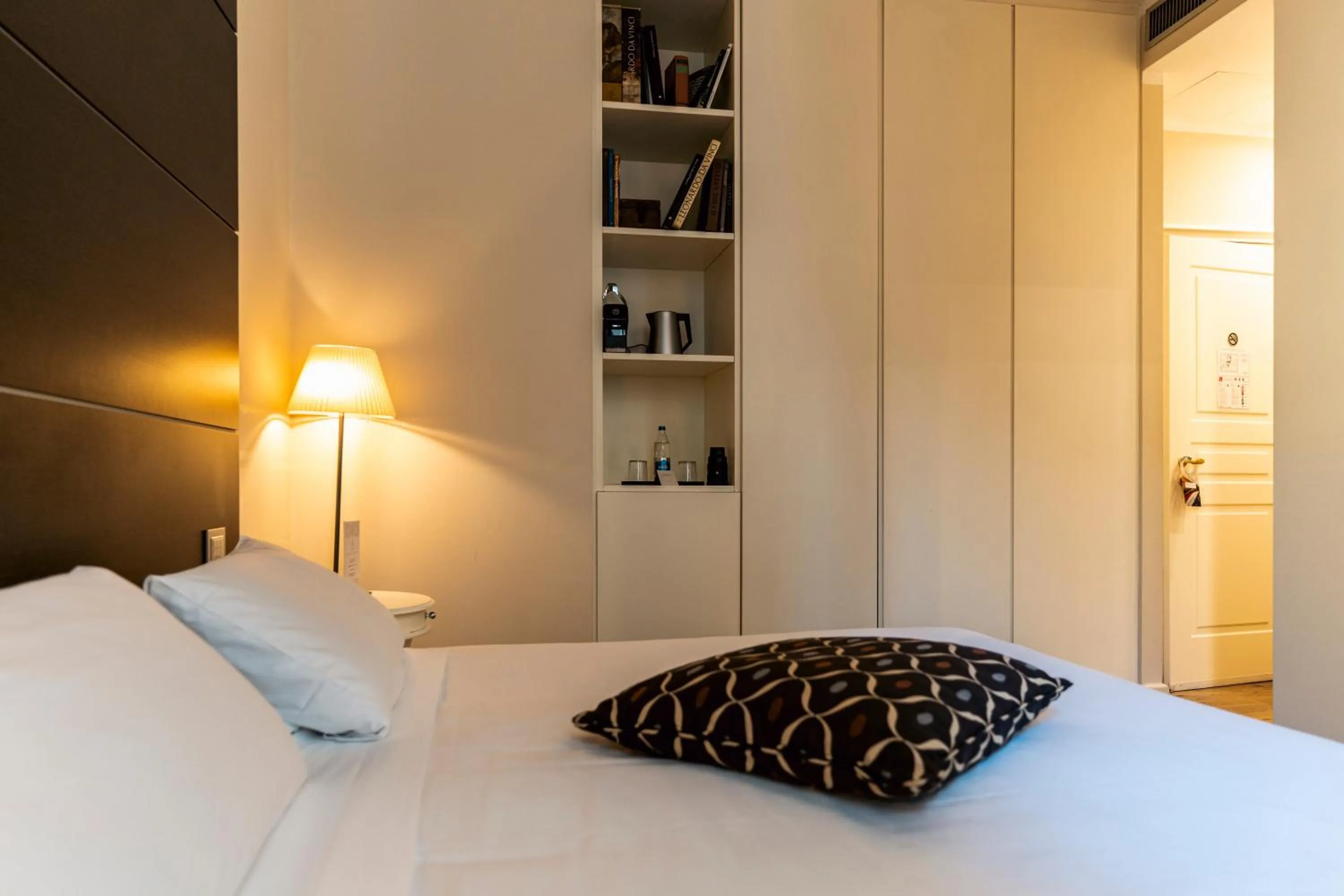 Bed in TownHouse 33 Boutique Hotel