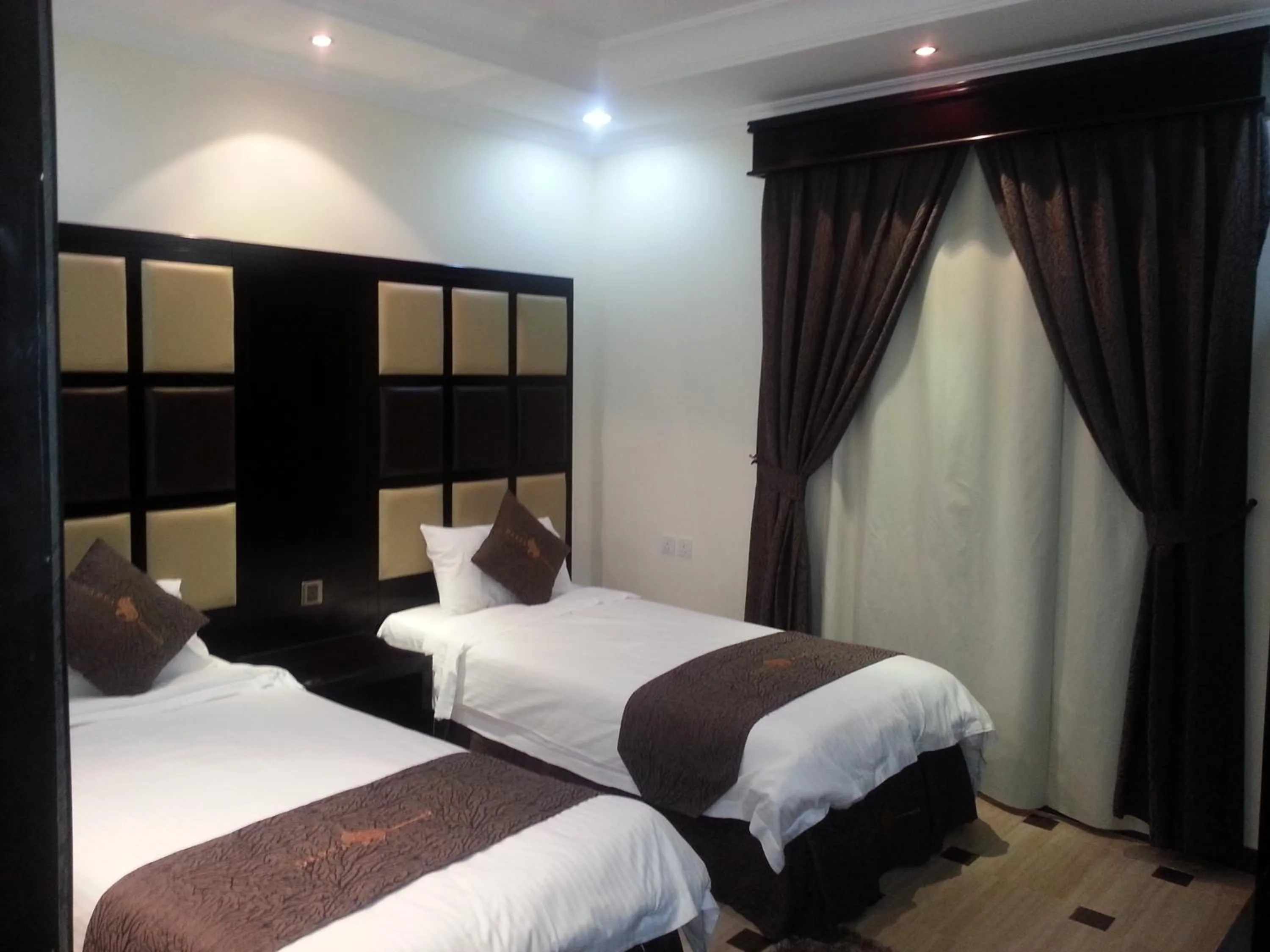 Bedroom, Bed in Dorar Darea Serviced Apartments - Al Malqa