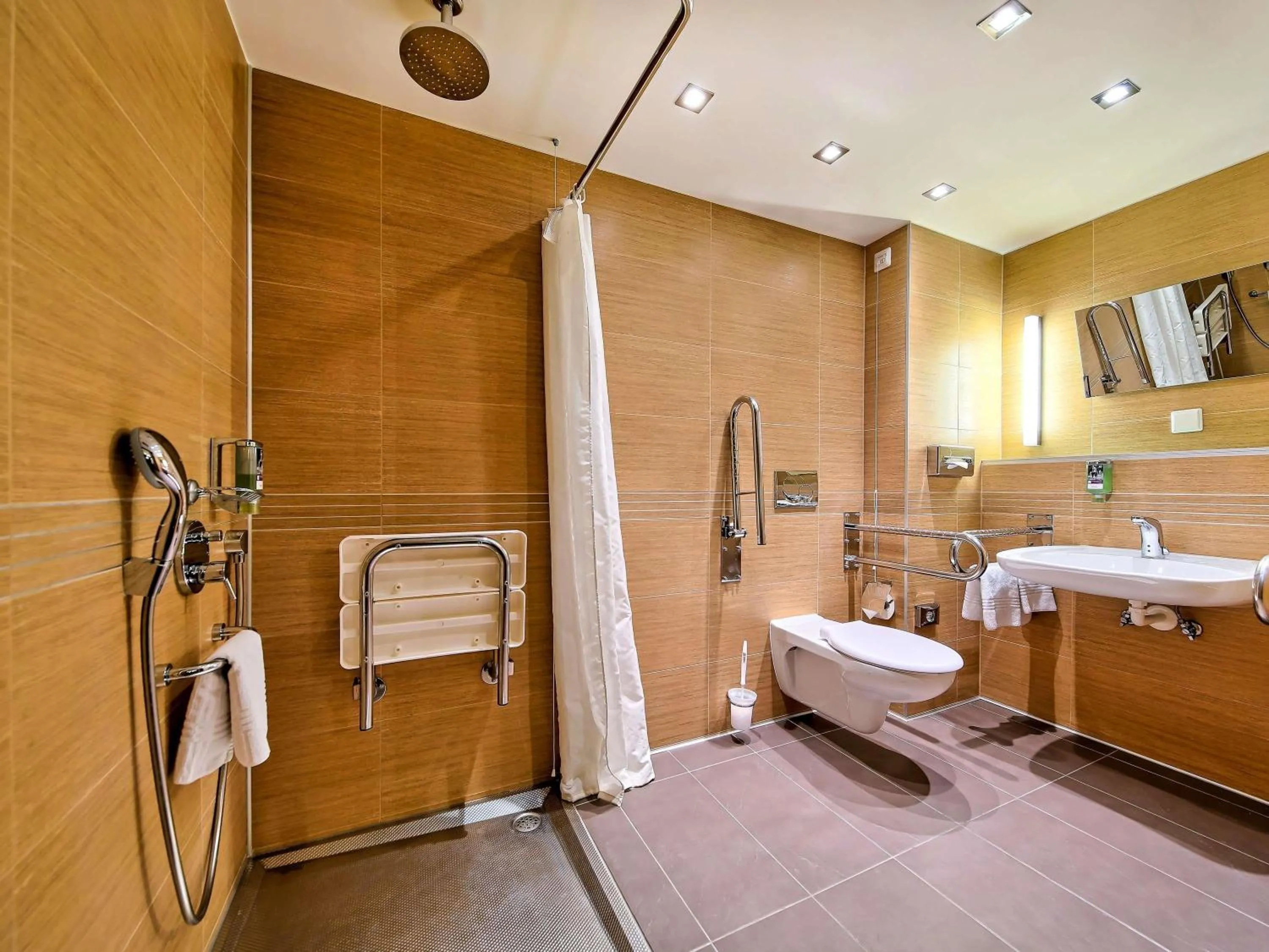 Bedroom in Mercure Gdańsk Stare Miasto