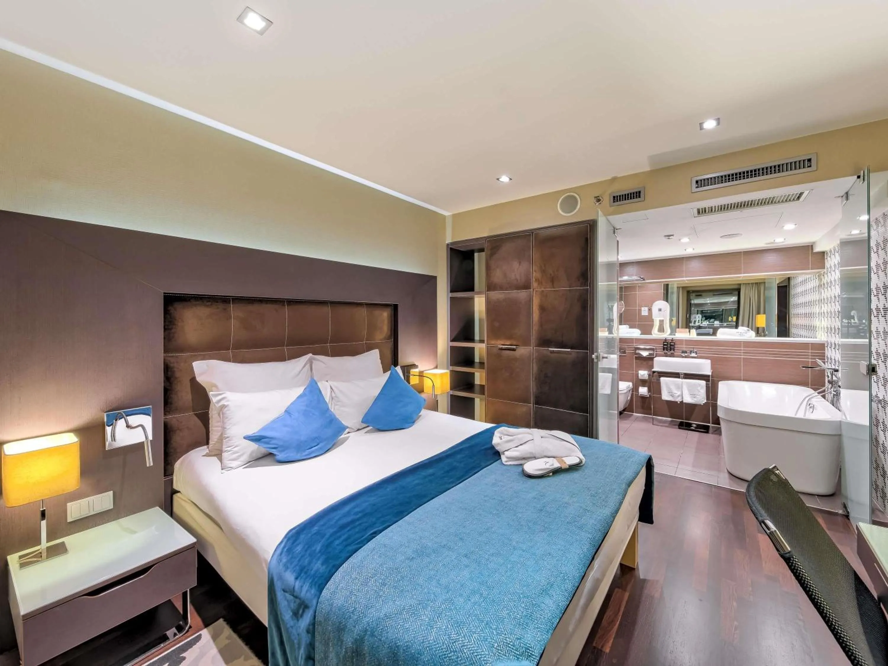 Bedroom, Bed in Mercure Gdańsk Stare Miasto