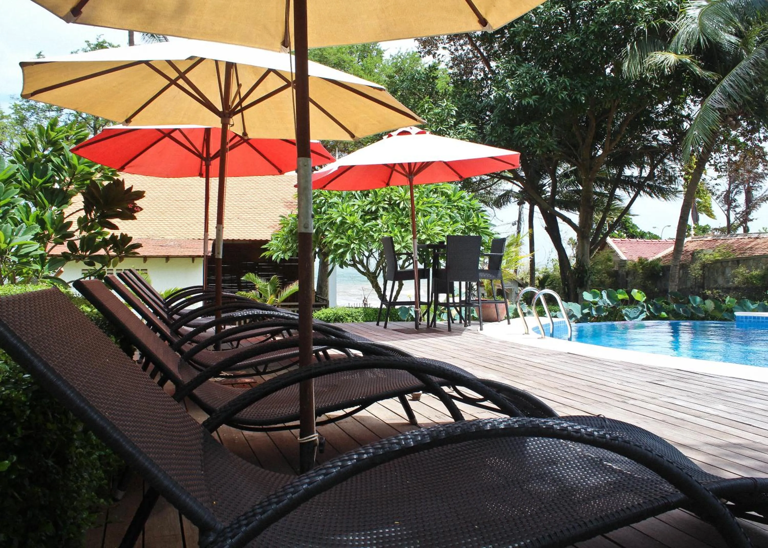 Swimming pool in Sabbay Kep