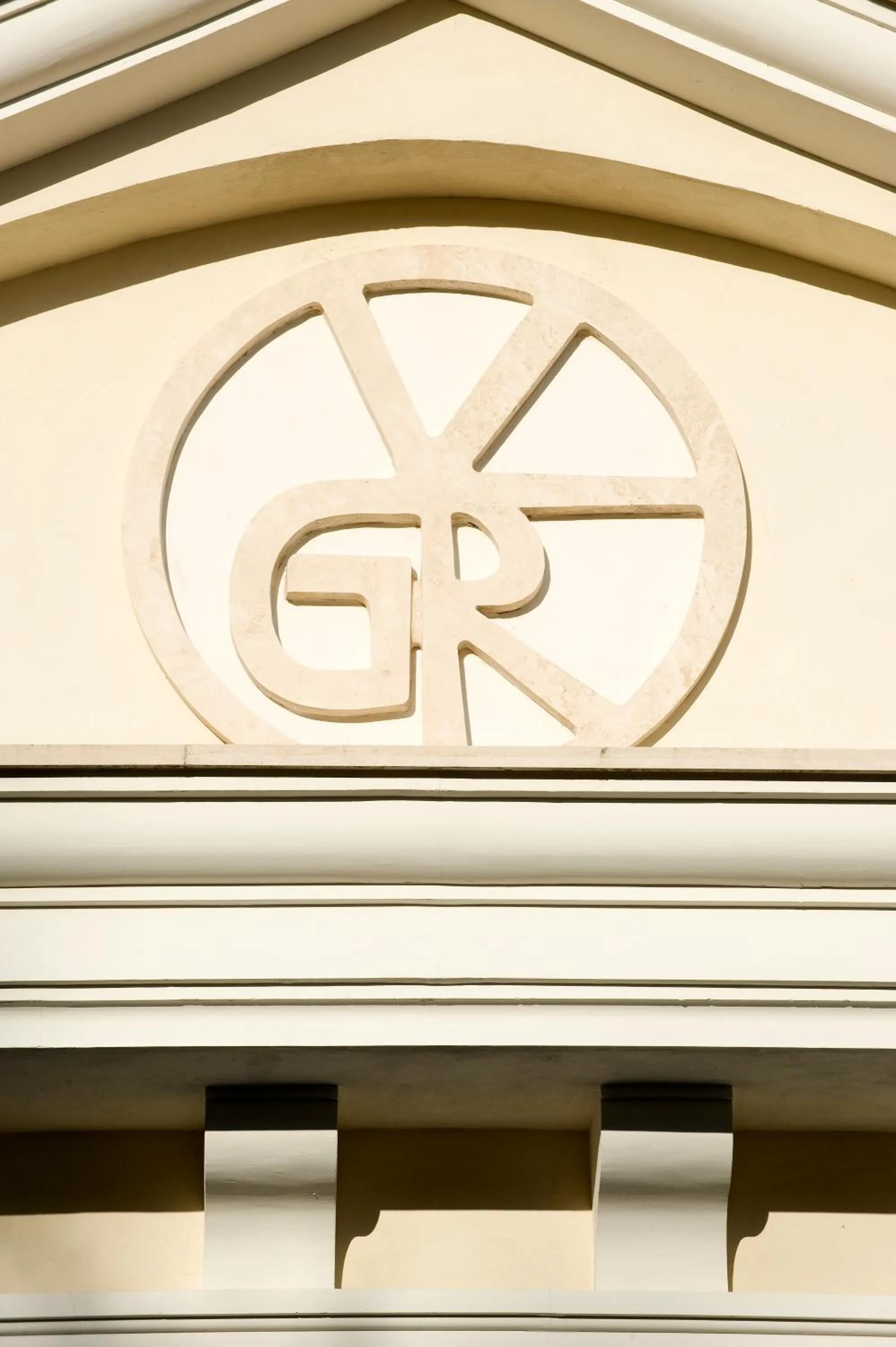 Facade/entrance in Park Hotel Villaferrata