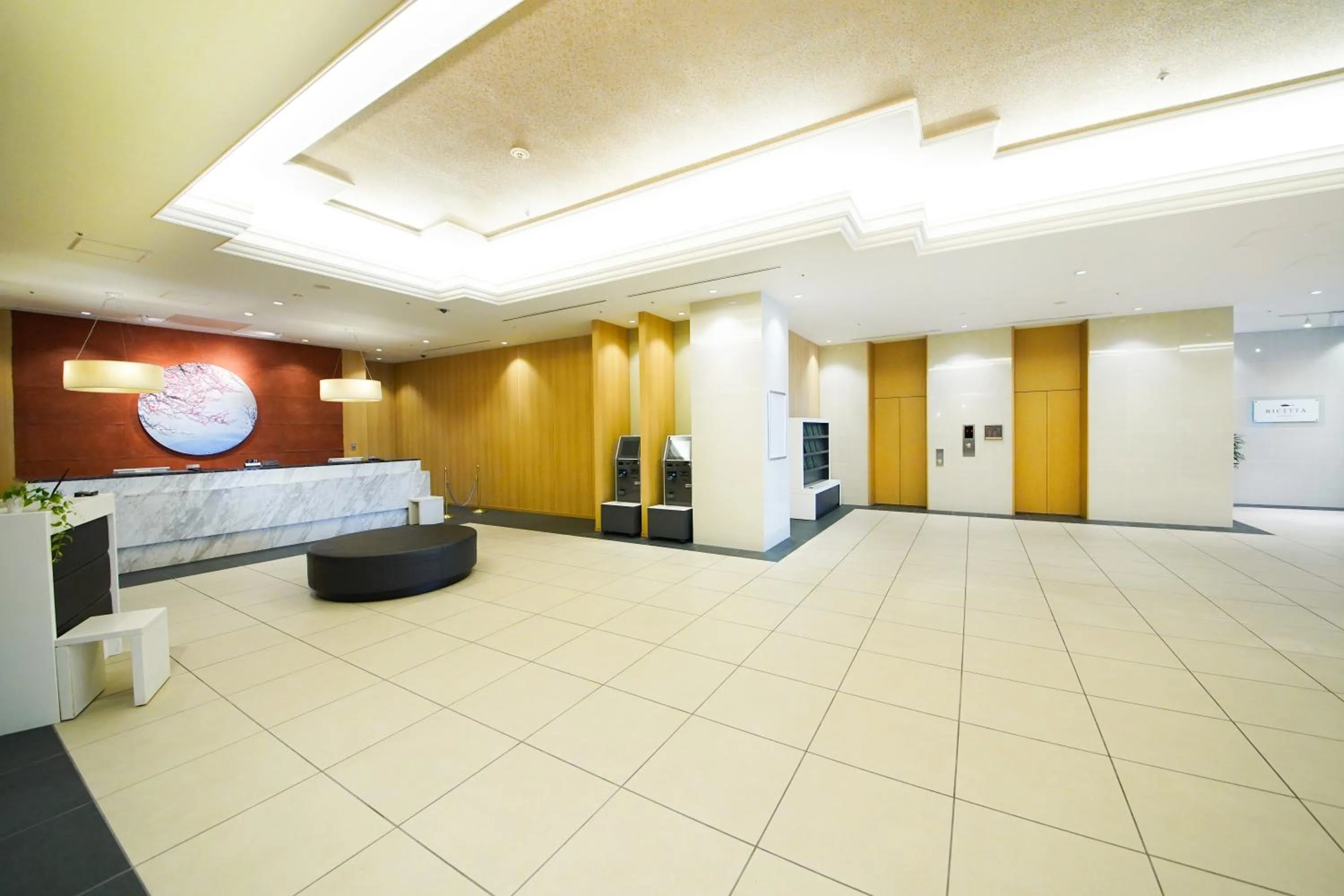 Lobby or reception in Hotel The West Hills Mito