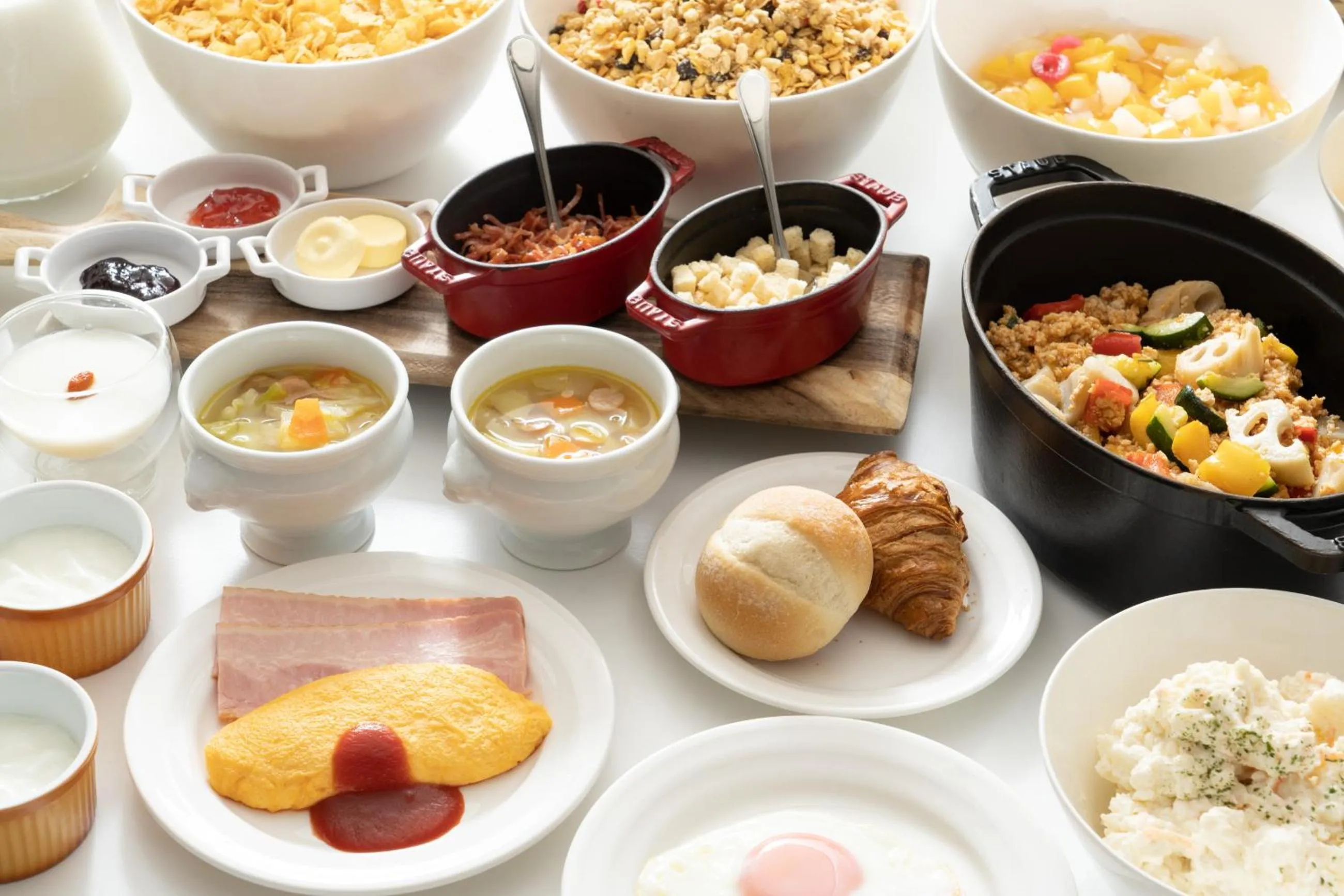 Breakfast in Hotel The West Hills Mito