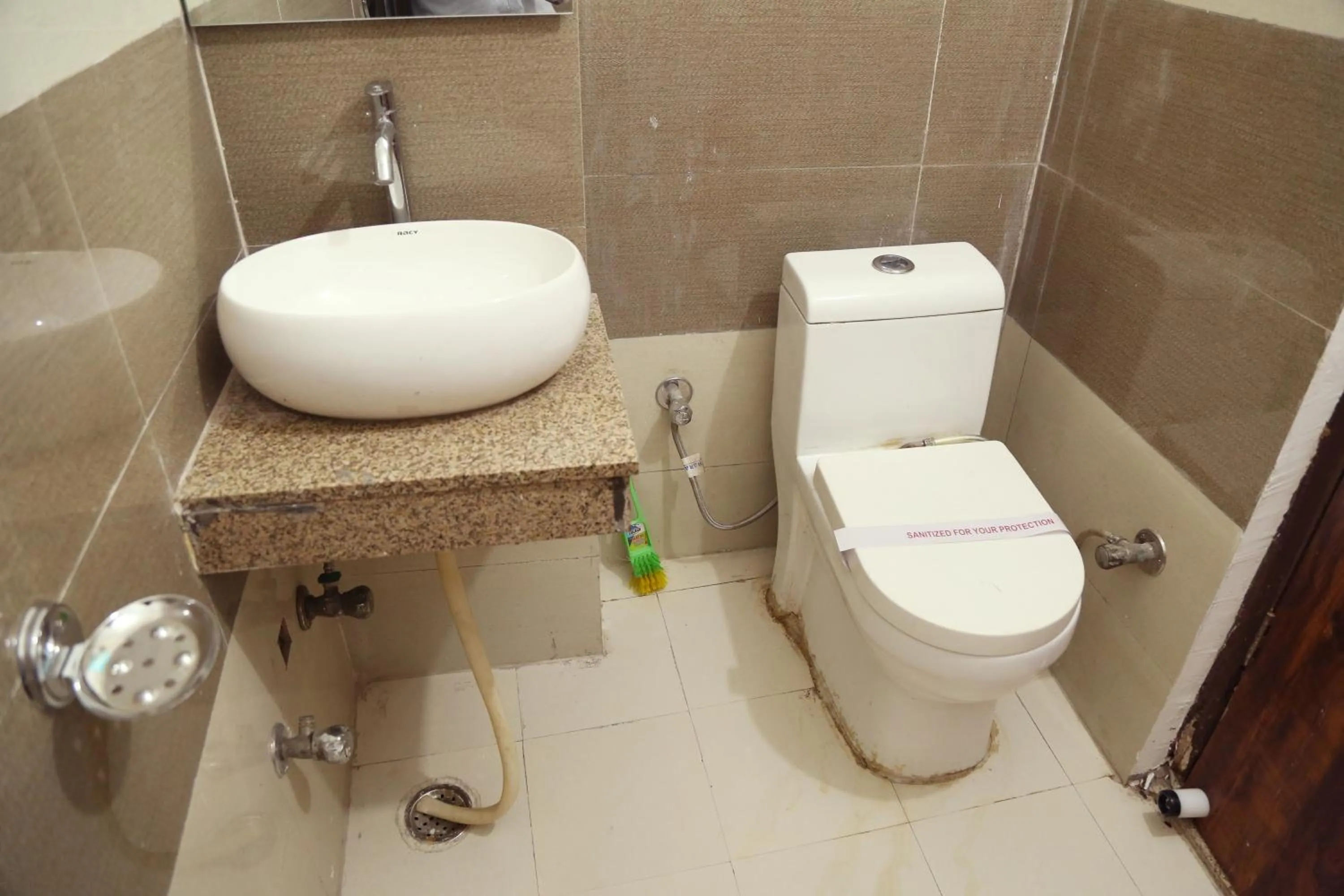 Bathroom in Shanti Residency