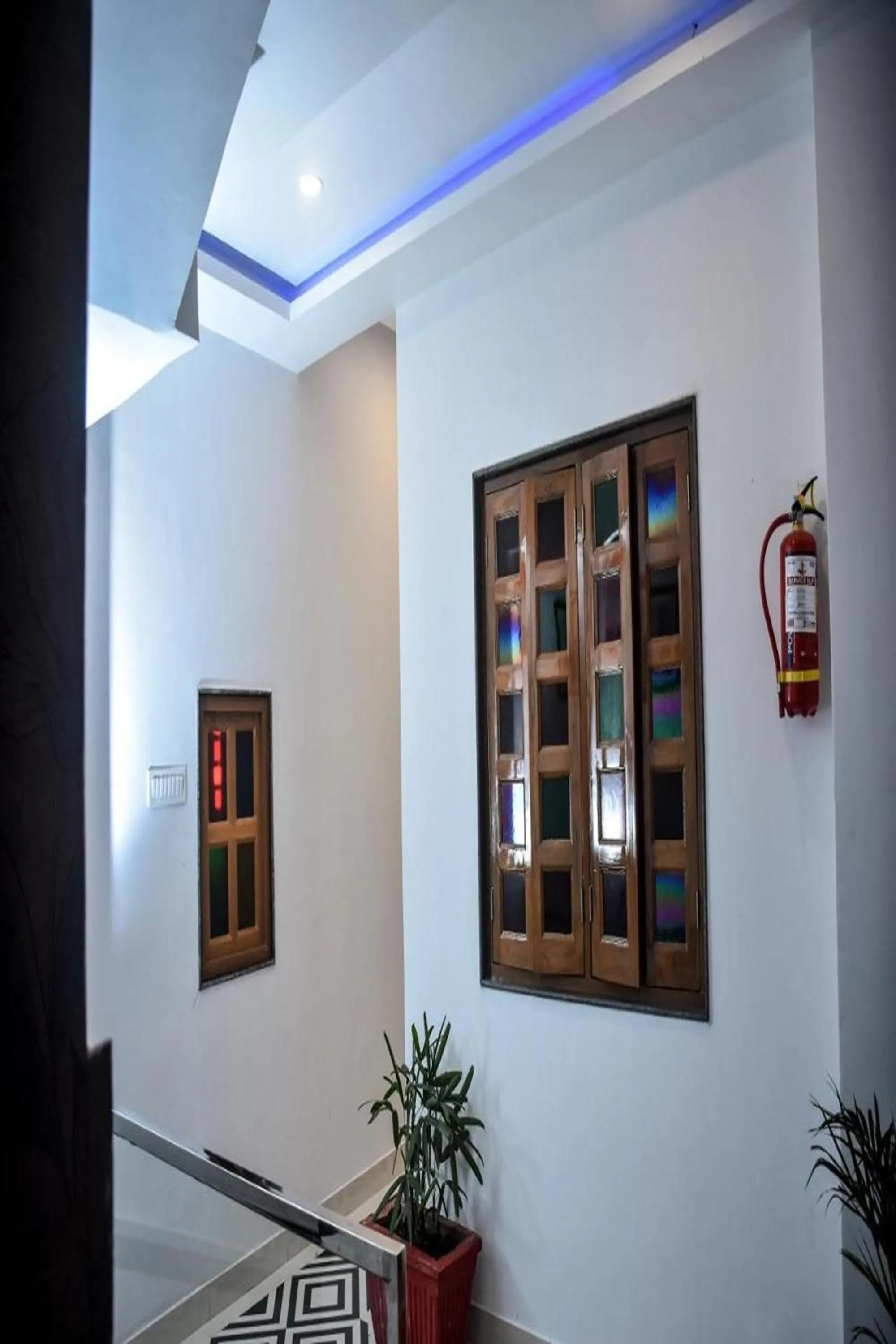 Decorative detail in Hotel Lake Bridge