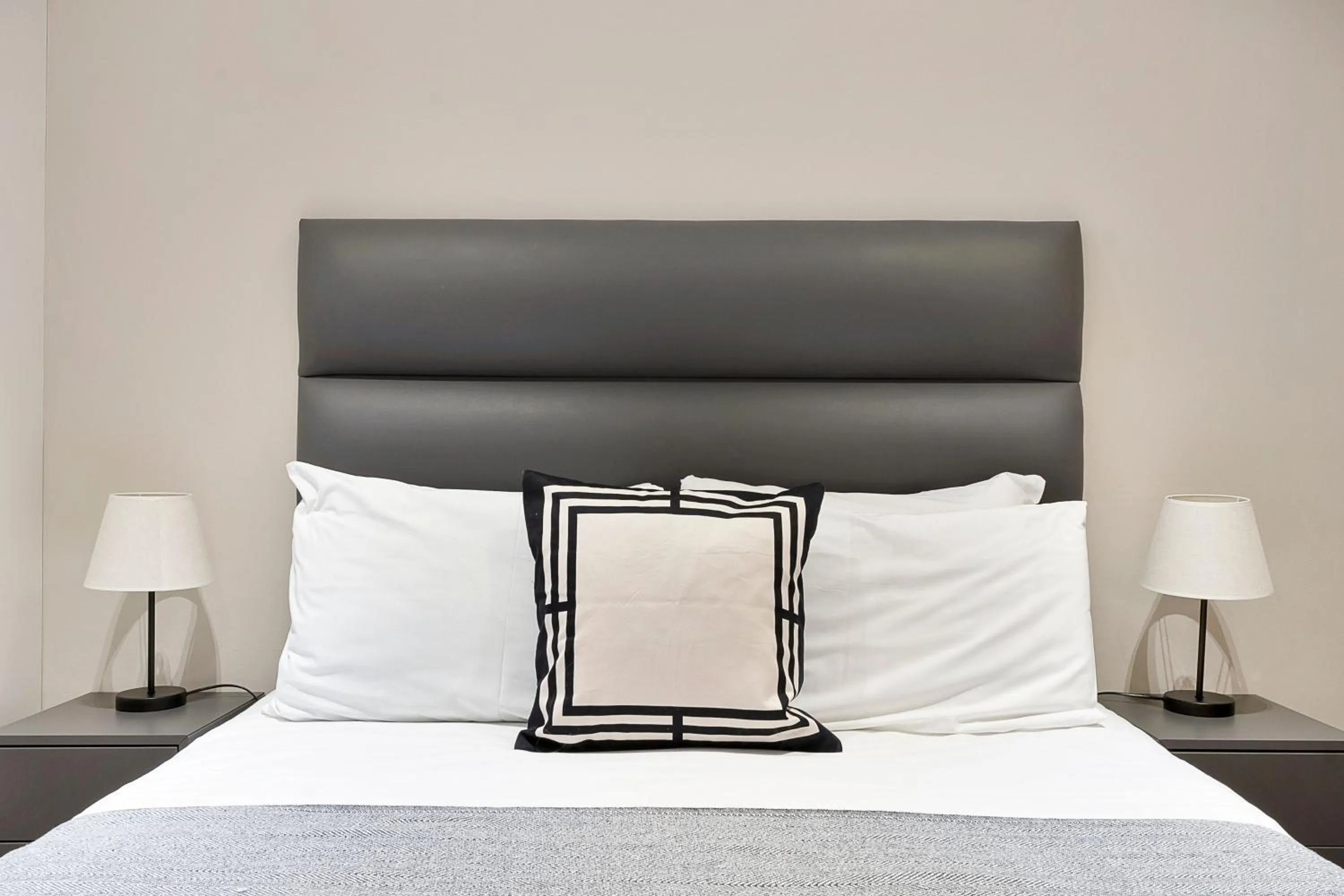 Bed in Cleveland Residences Kensington