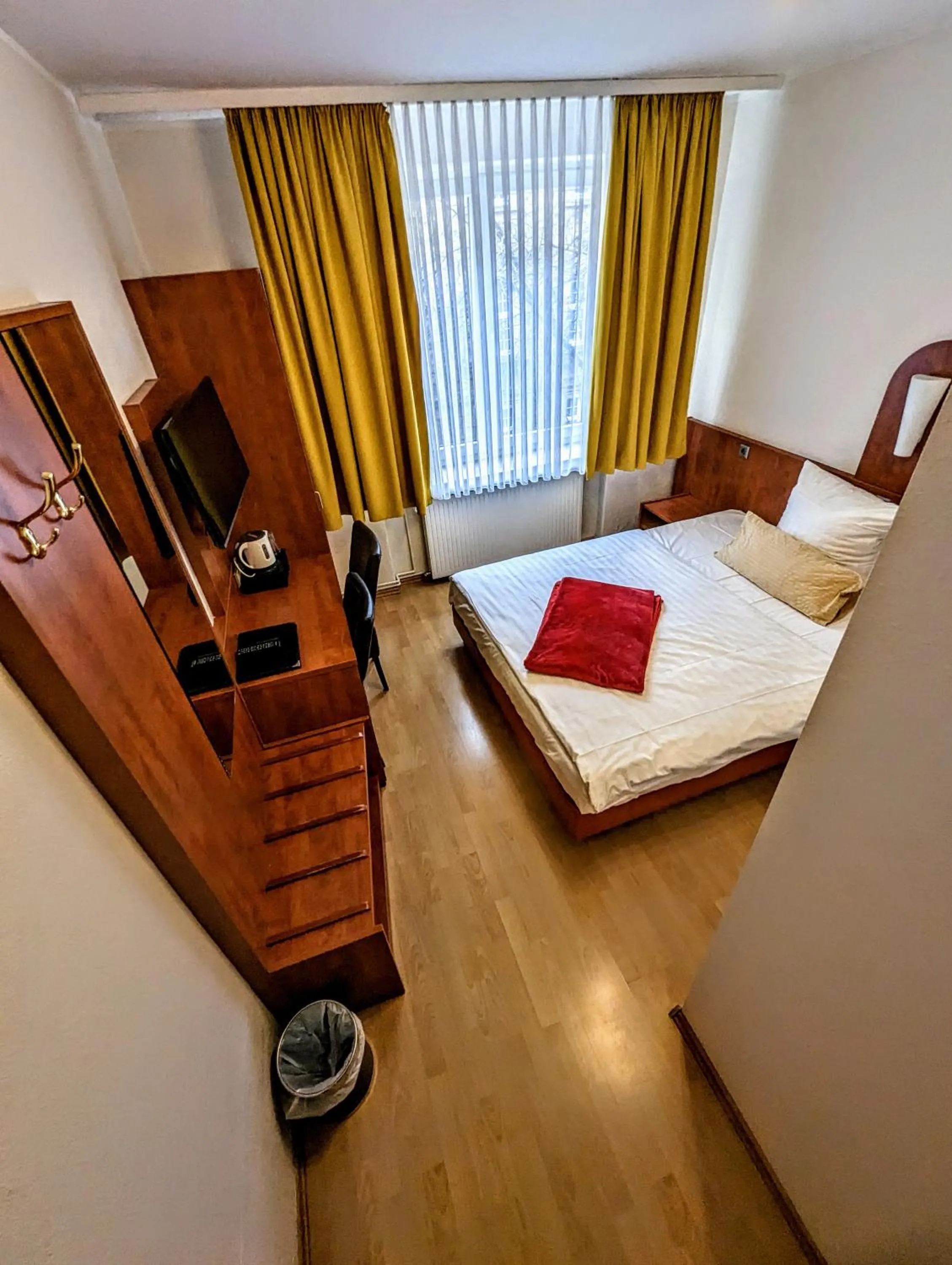 Bed in Hotel am Rathaus