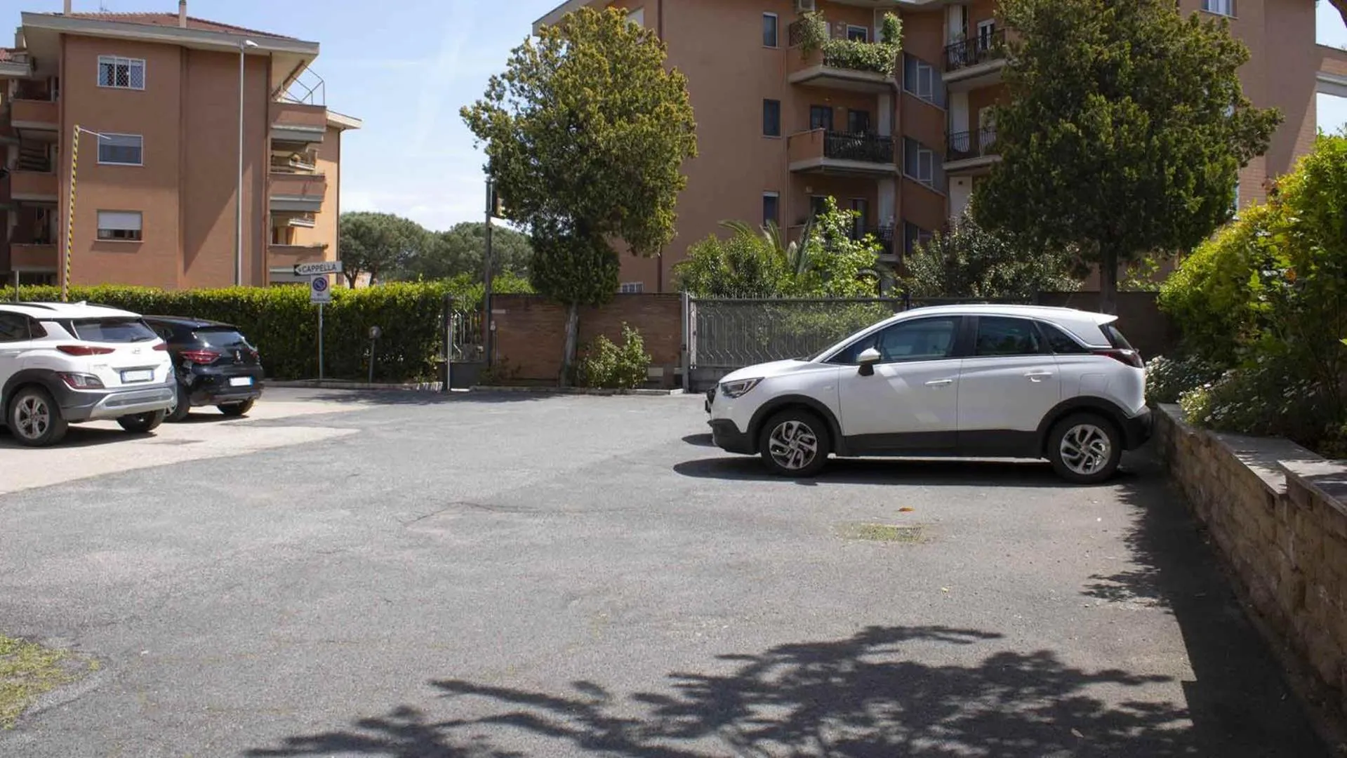 Parking in Oasi San Francesco